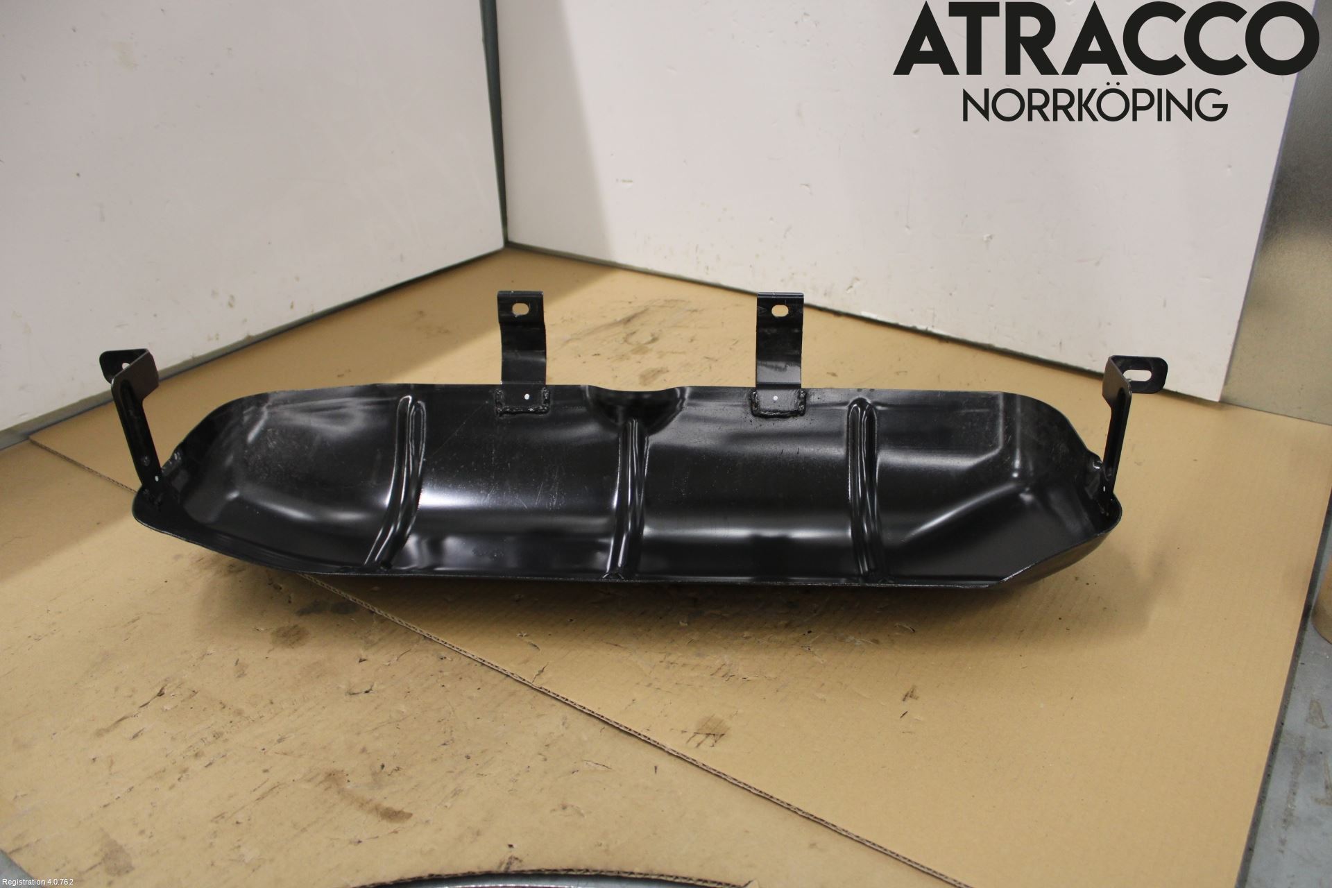 Volkswagen VW PASSAT 20-24 Bränsletank Skyddsplåt