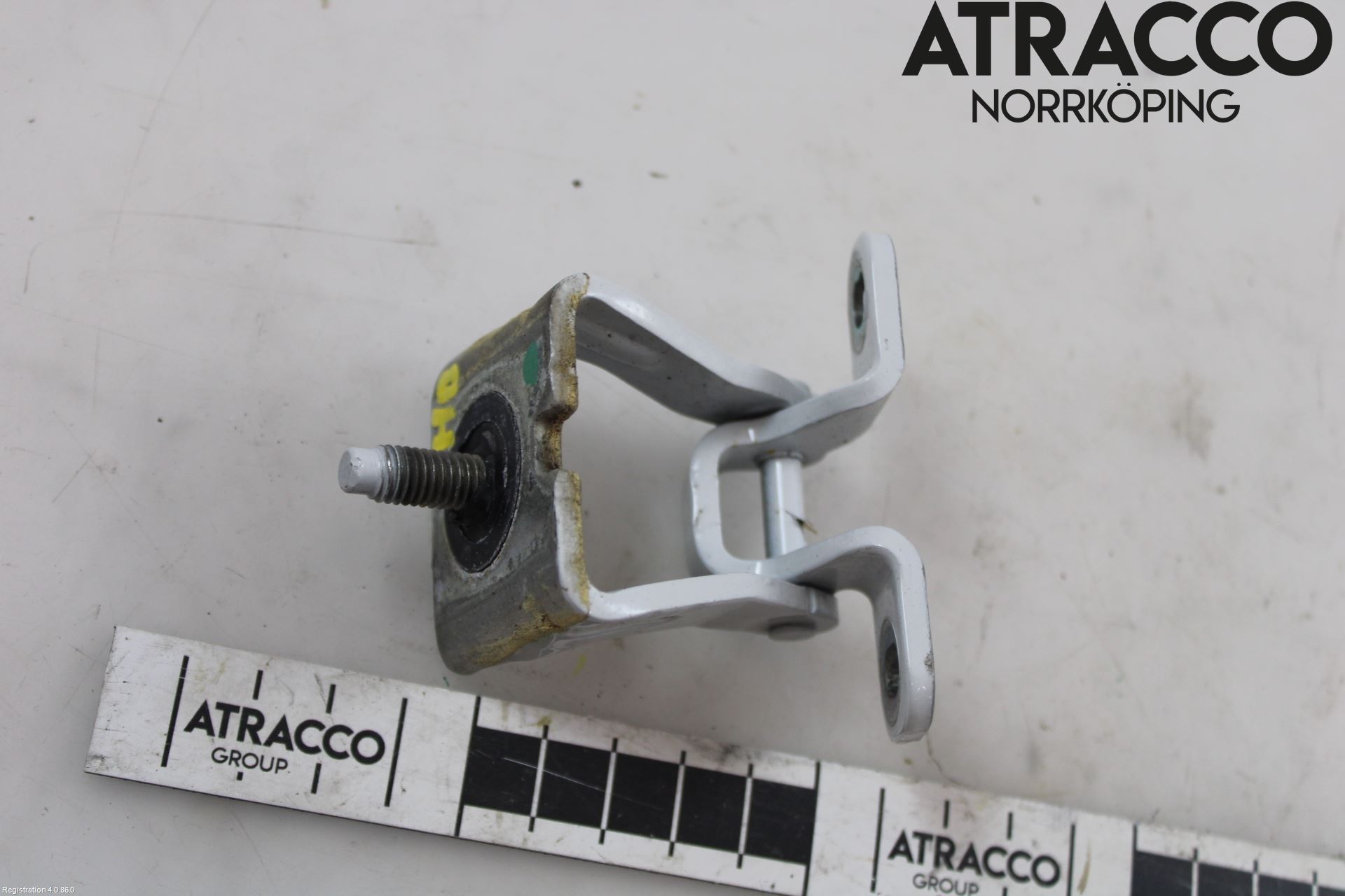 Seat LEON 13-20 Bakluckegångjärn Hö