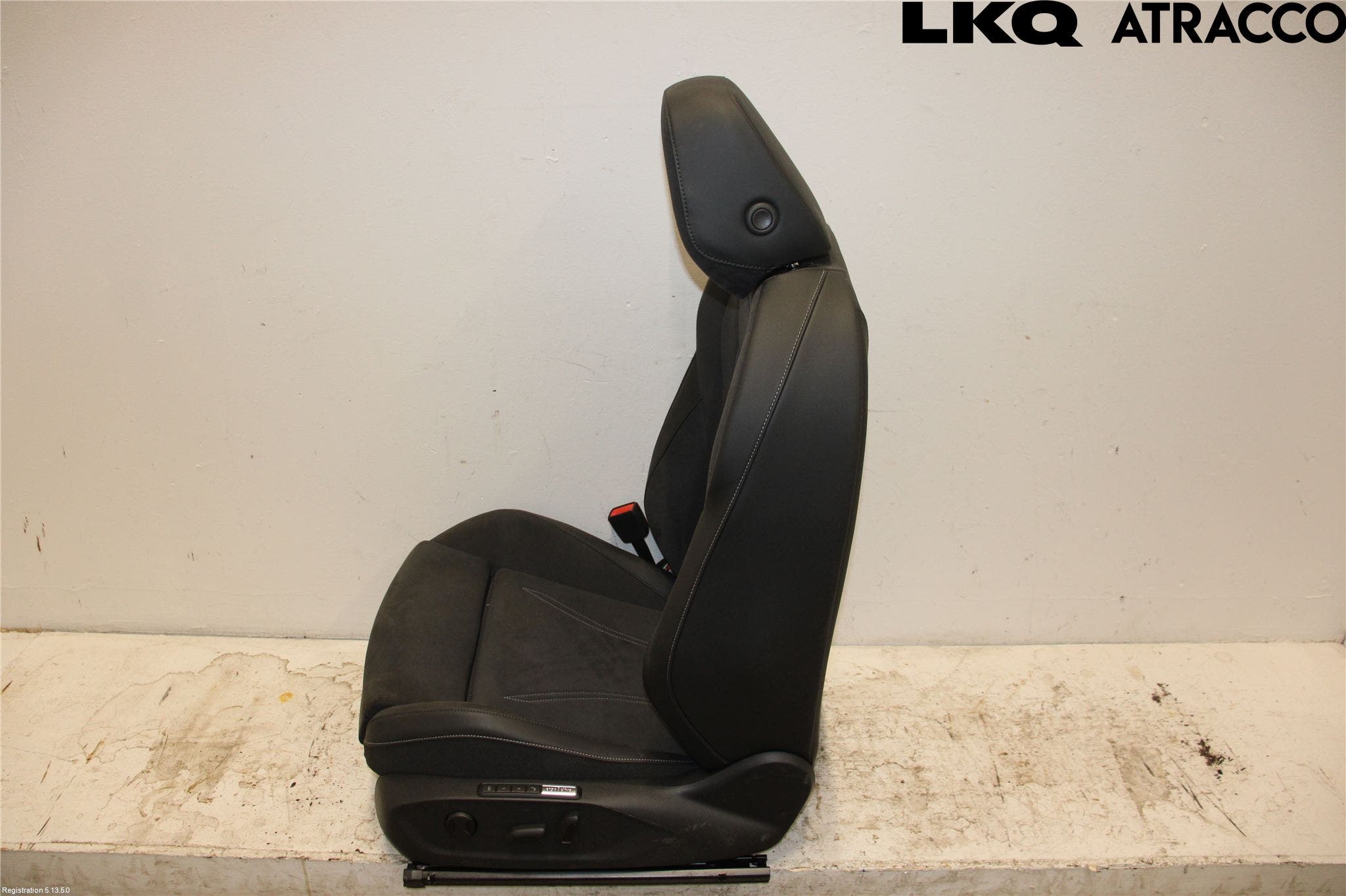 Volkswagen VW ID.7/TOURER 24- Inredning Stol Fram Vä