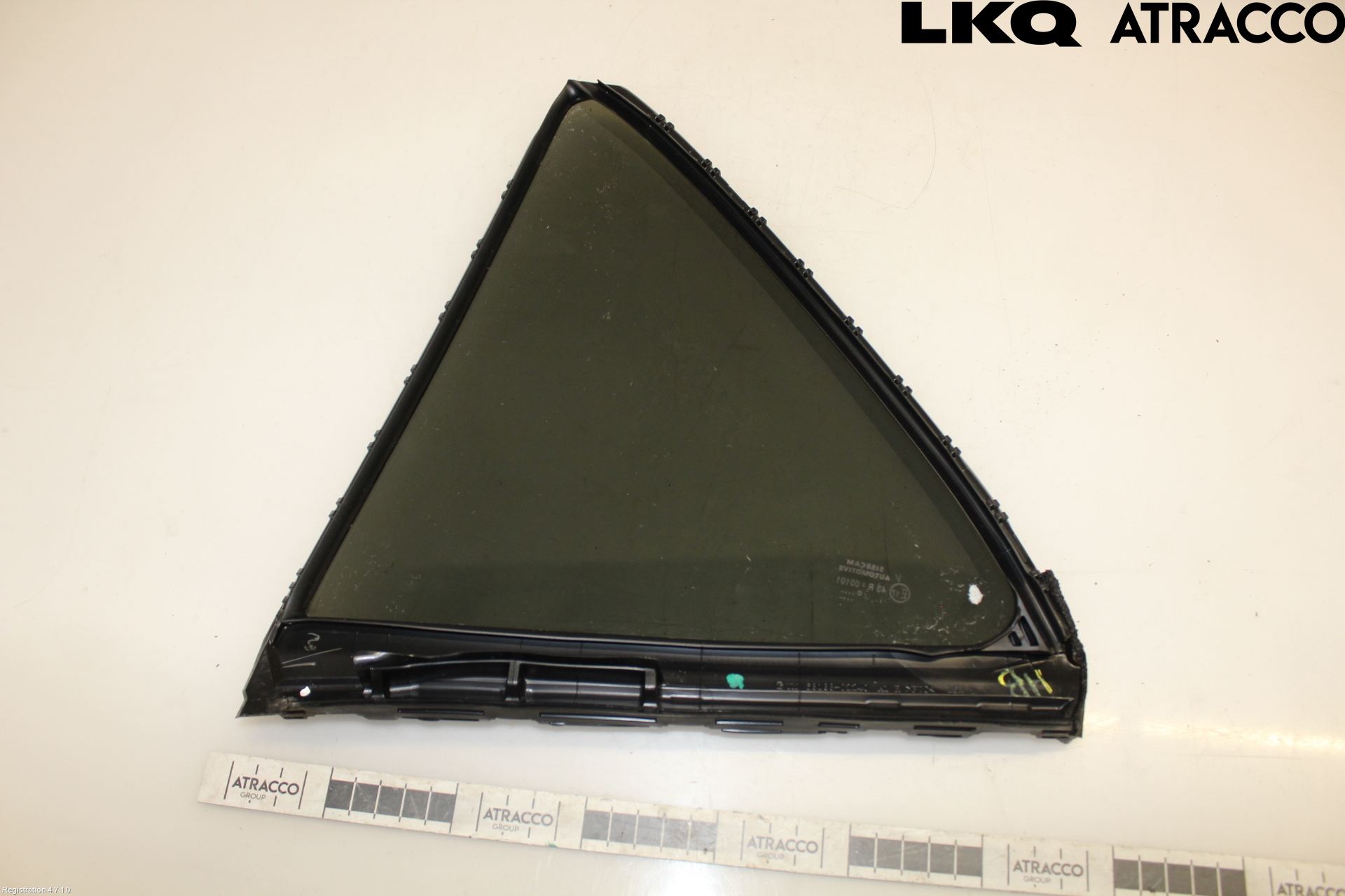 Toyota COROLLA 19- Dörruta Bak Lilla Hö