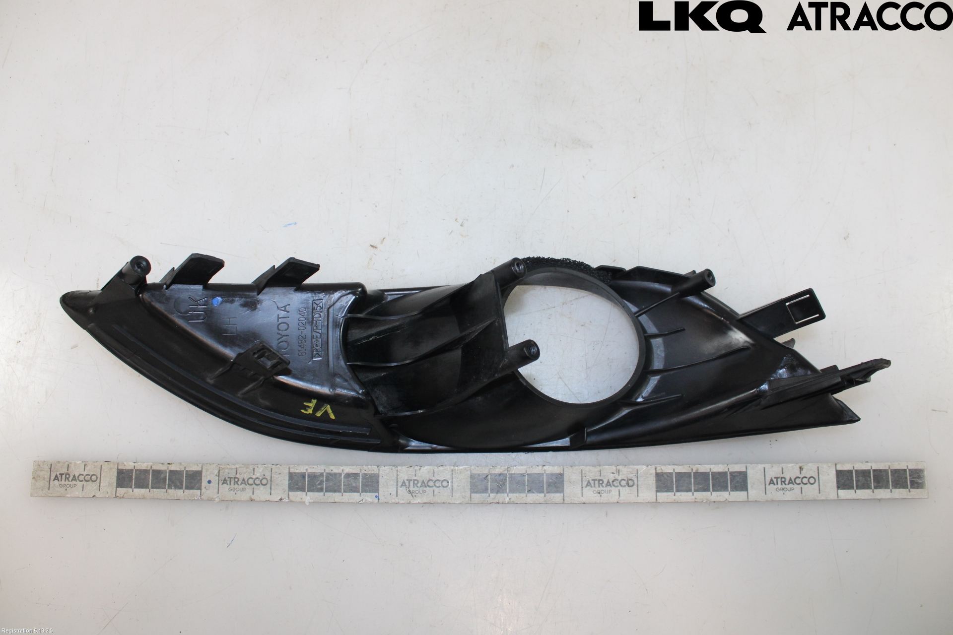 Toyota AURIS 07-09 Dimljussarg Fram