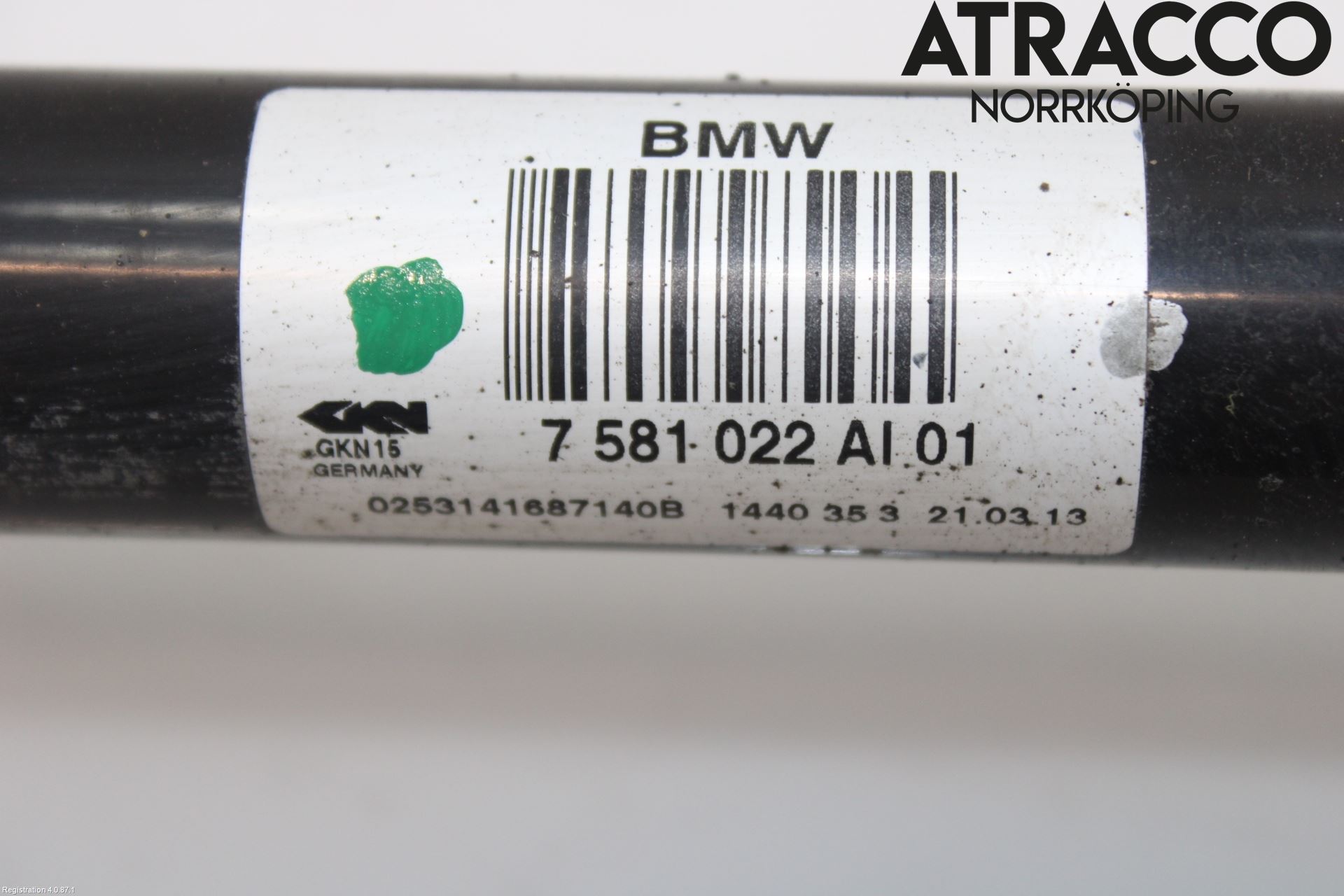 BMW 5 F10/F11/F18 09-17 Drivaxel Bak Höger