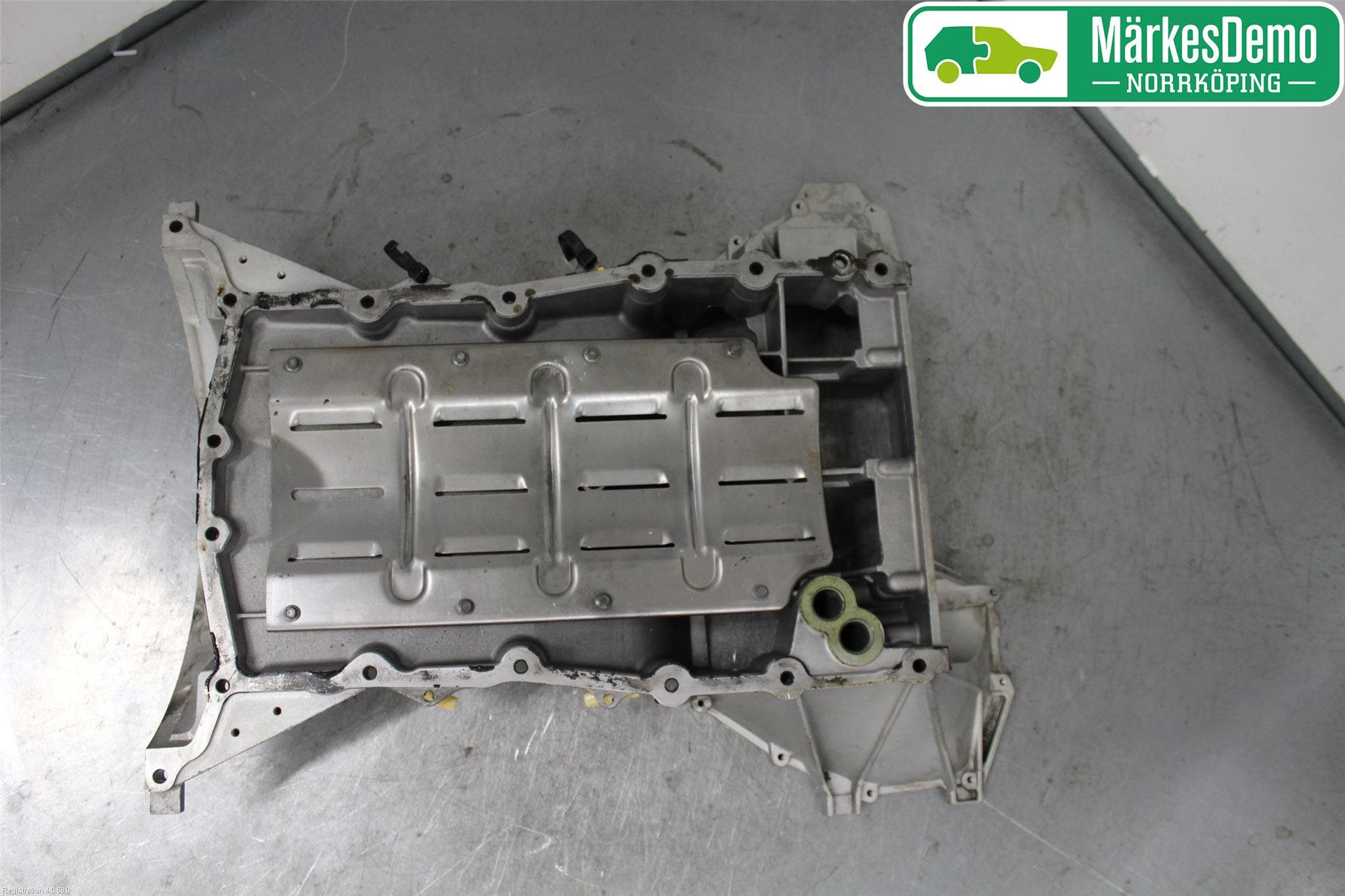 Jaguar XK/XKR 06-14 Oljetråg