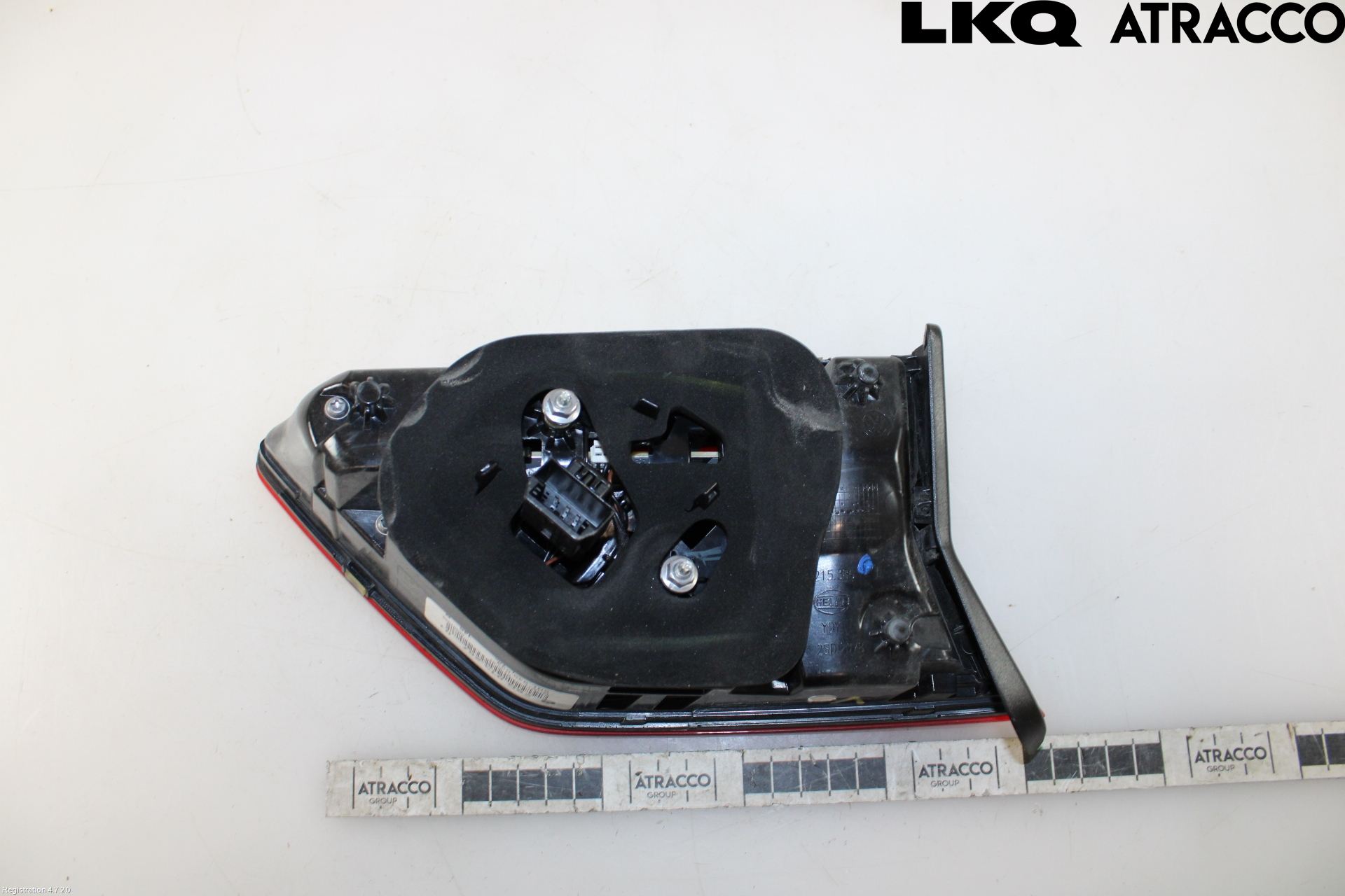Volkswagen VW TIGUAN 16-24 Bakljus Lucka Vä