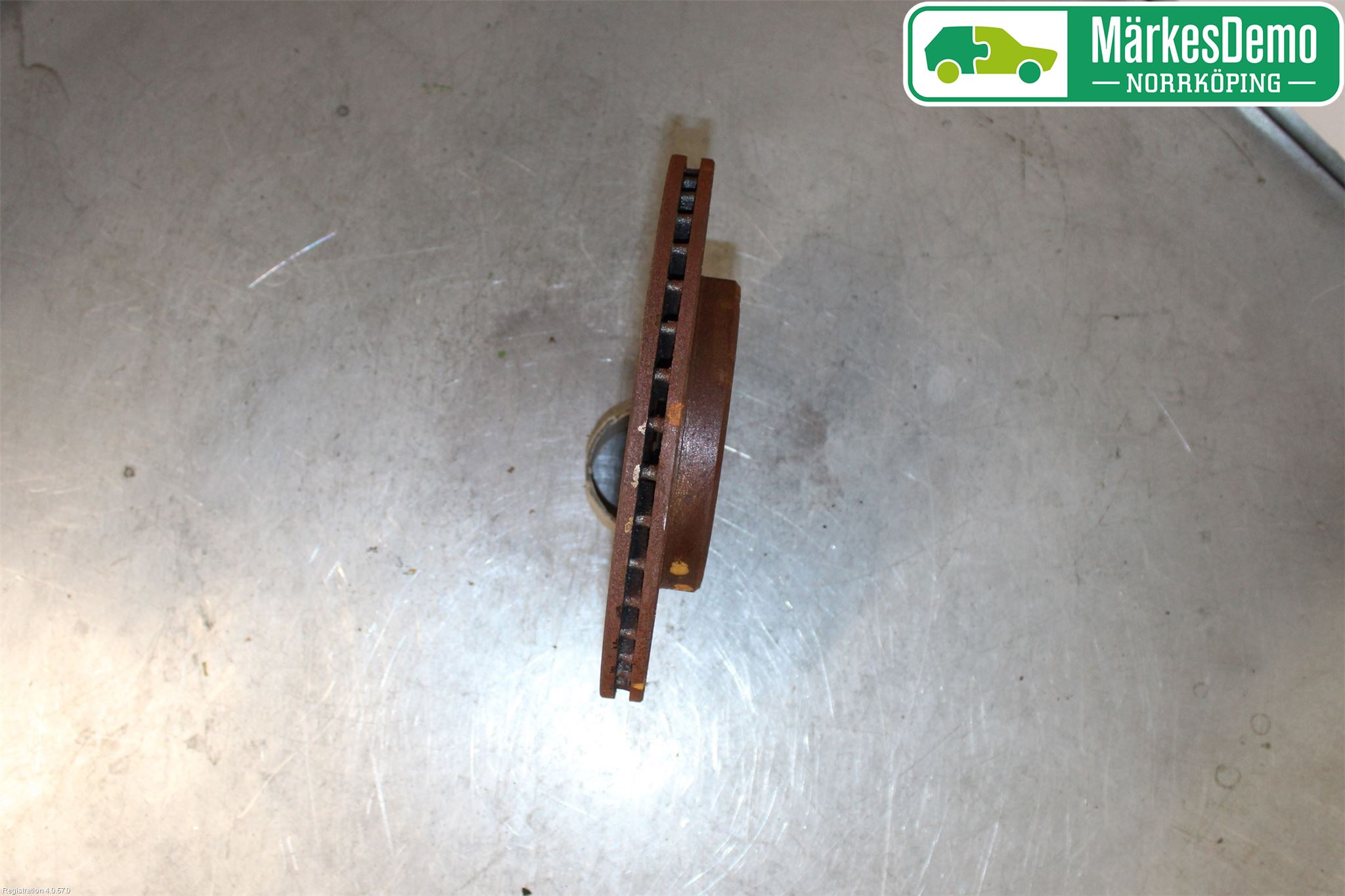 Mercedes-Benz MB C (W202) 94-00 Bromsskiva Fram