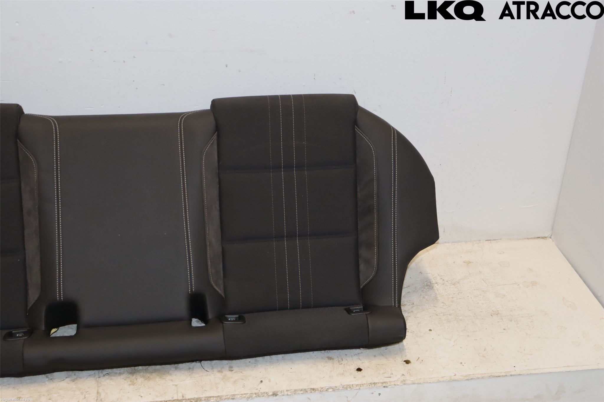 Volkswagen VW PASSAT 15-19 Inredning Sittdyna Bak