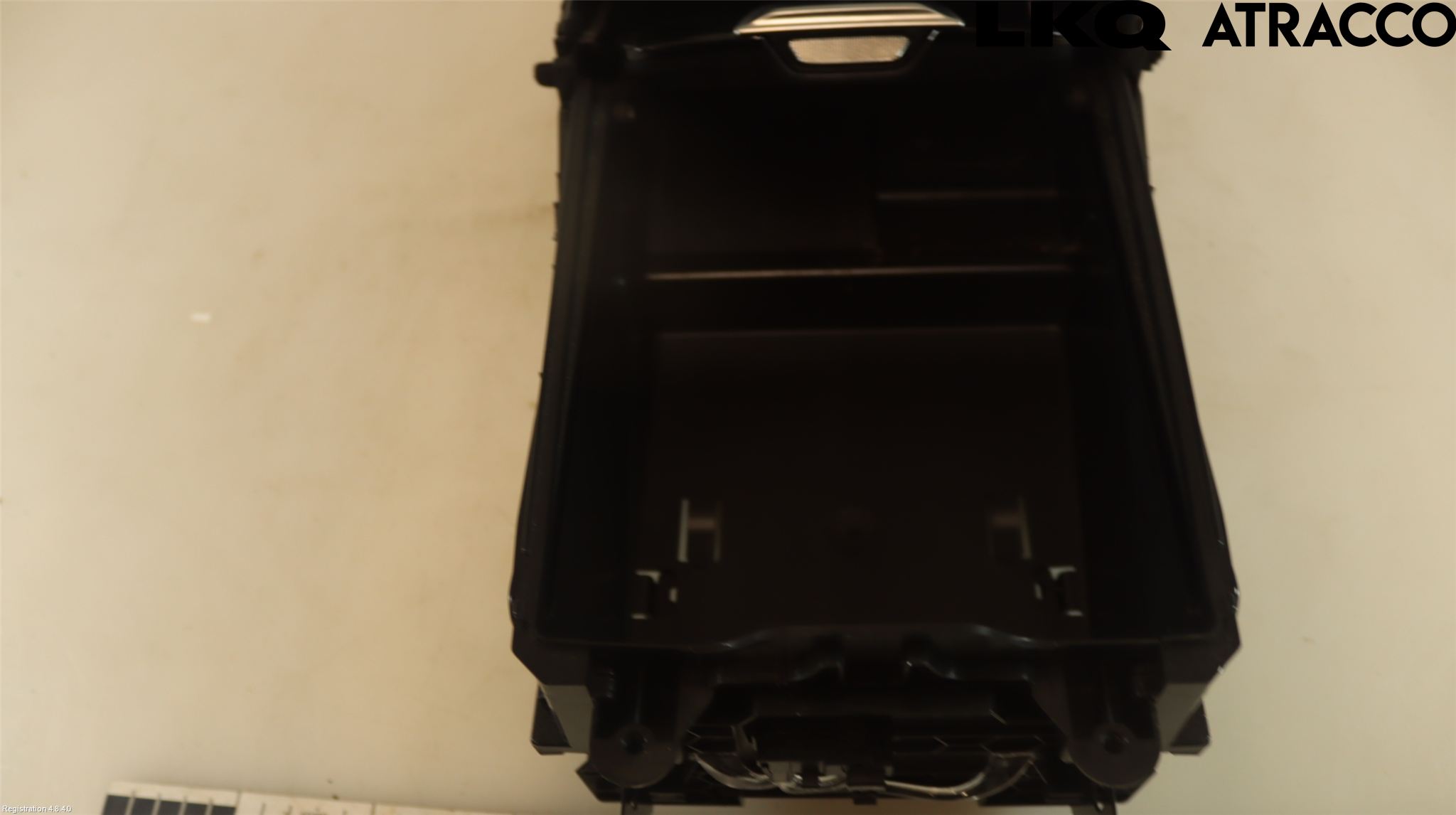 Mercedes-Benz MB C-KLASS (W206) 21- Instrumentbräda Förvaringsfack