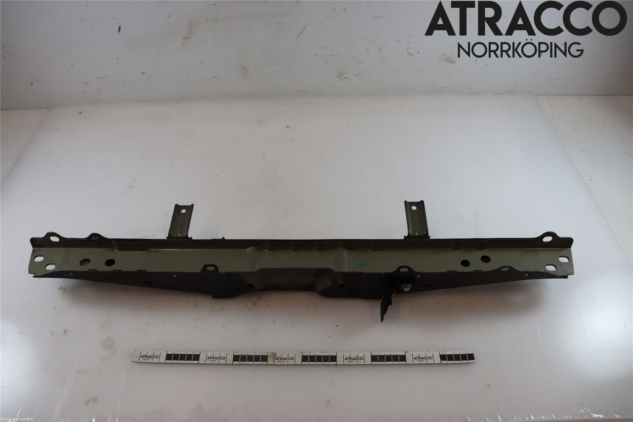 Nissan QASHQAI 14-17 Front Huvlåsplåt-Balk