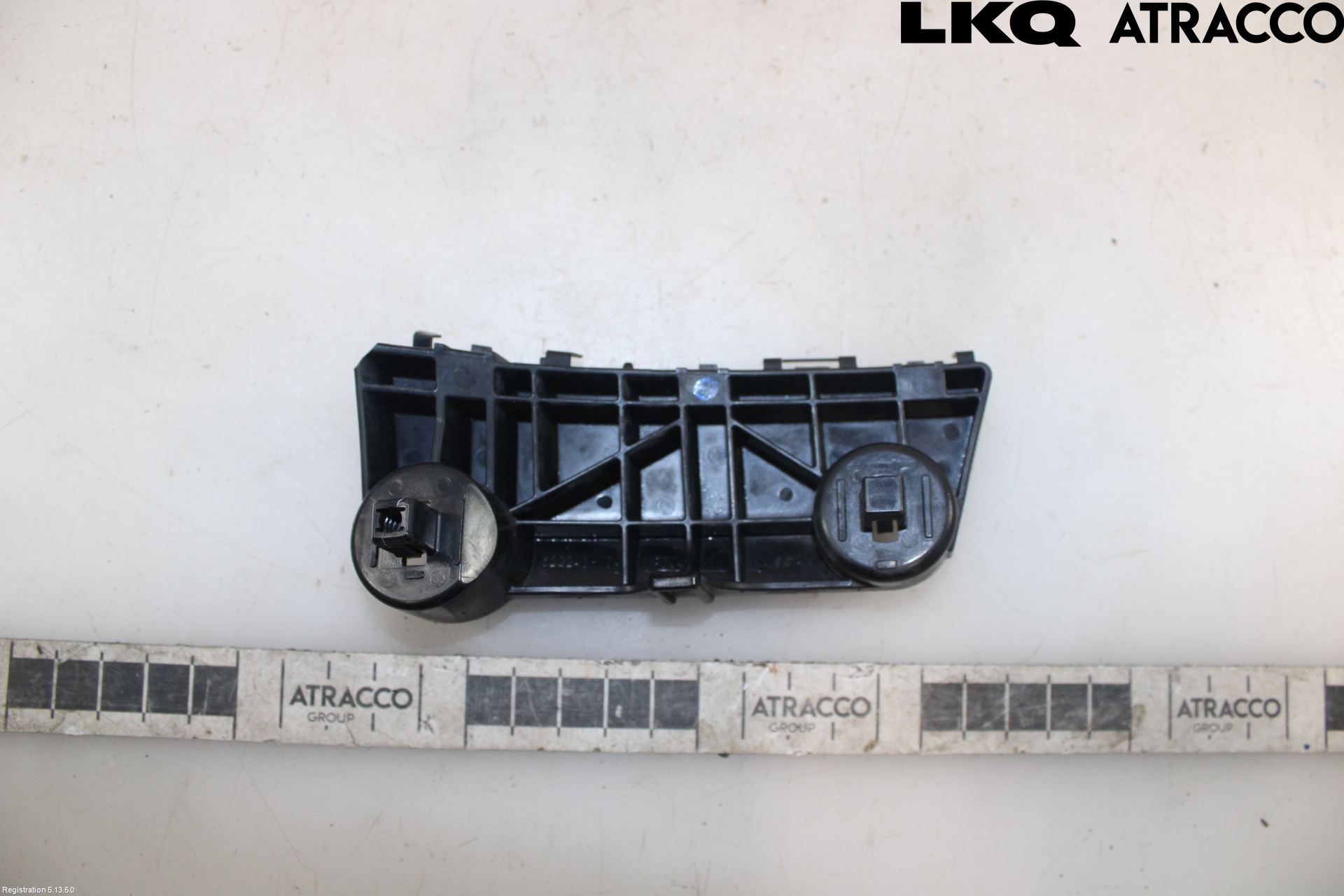 Nissan MICRA 11-16 Stötfångarfäste Fram Hö