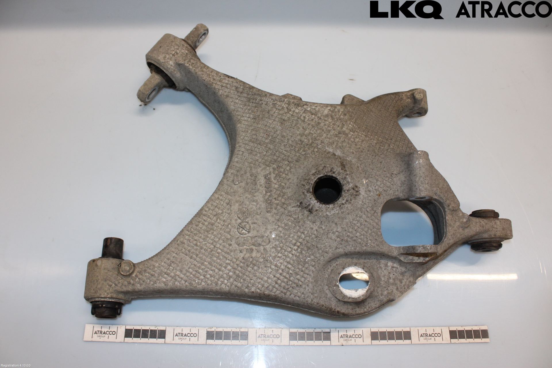 Volvo V90 17->> Bärarm Bak Vänster