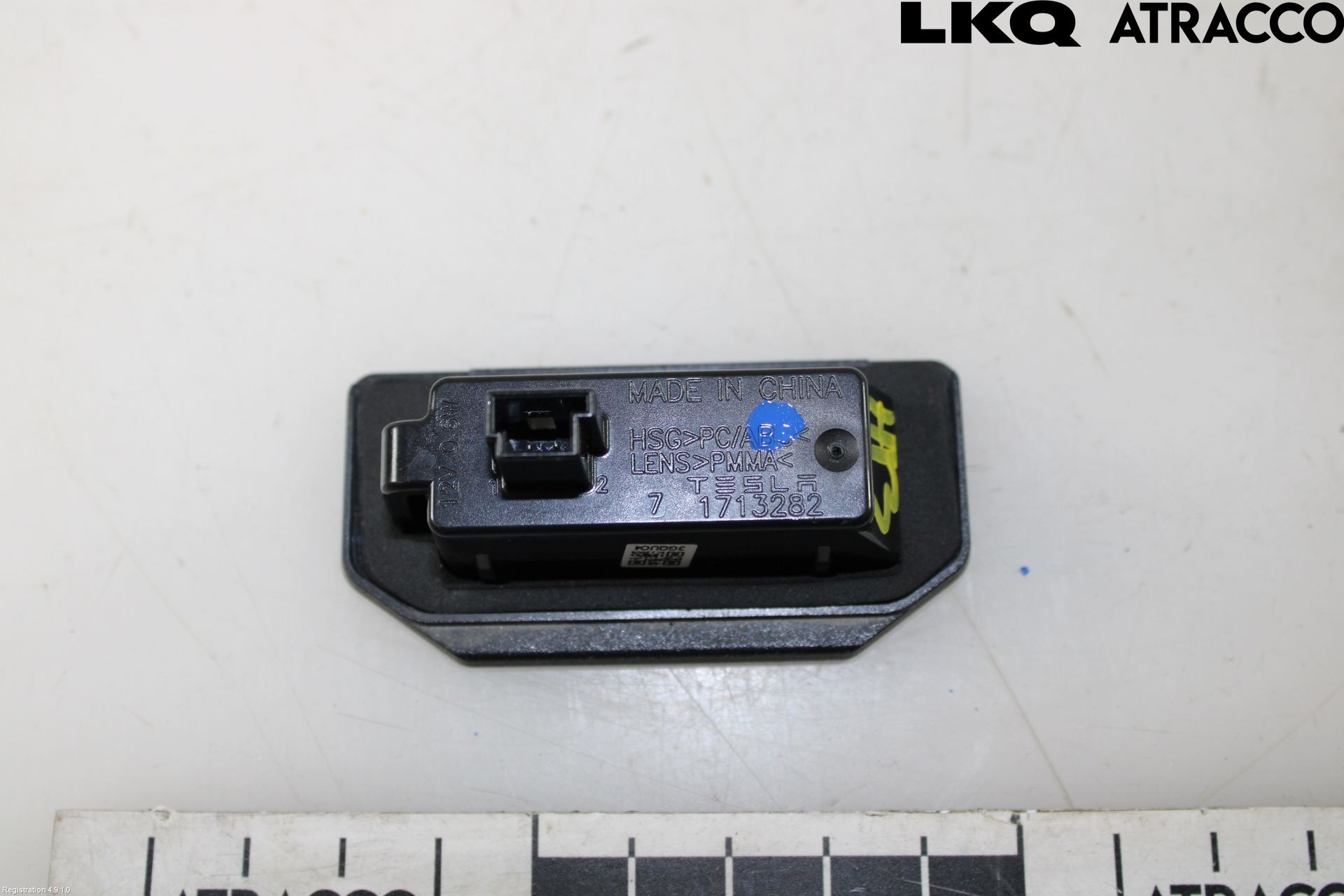 Tesla MODEL 3 17- Skylt Belysning