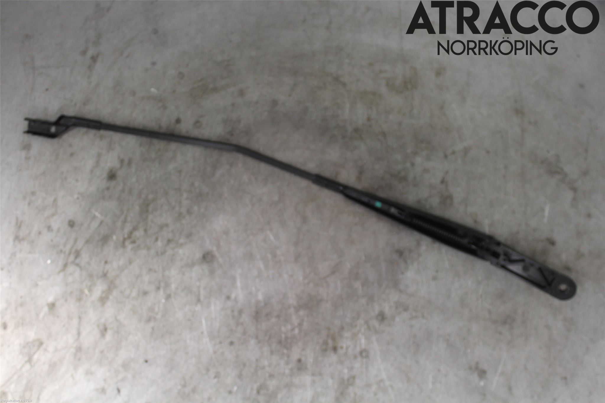 Seat ATECA 16->> Torkararm Armar Vindruta