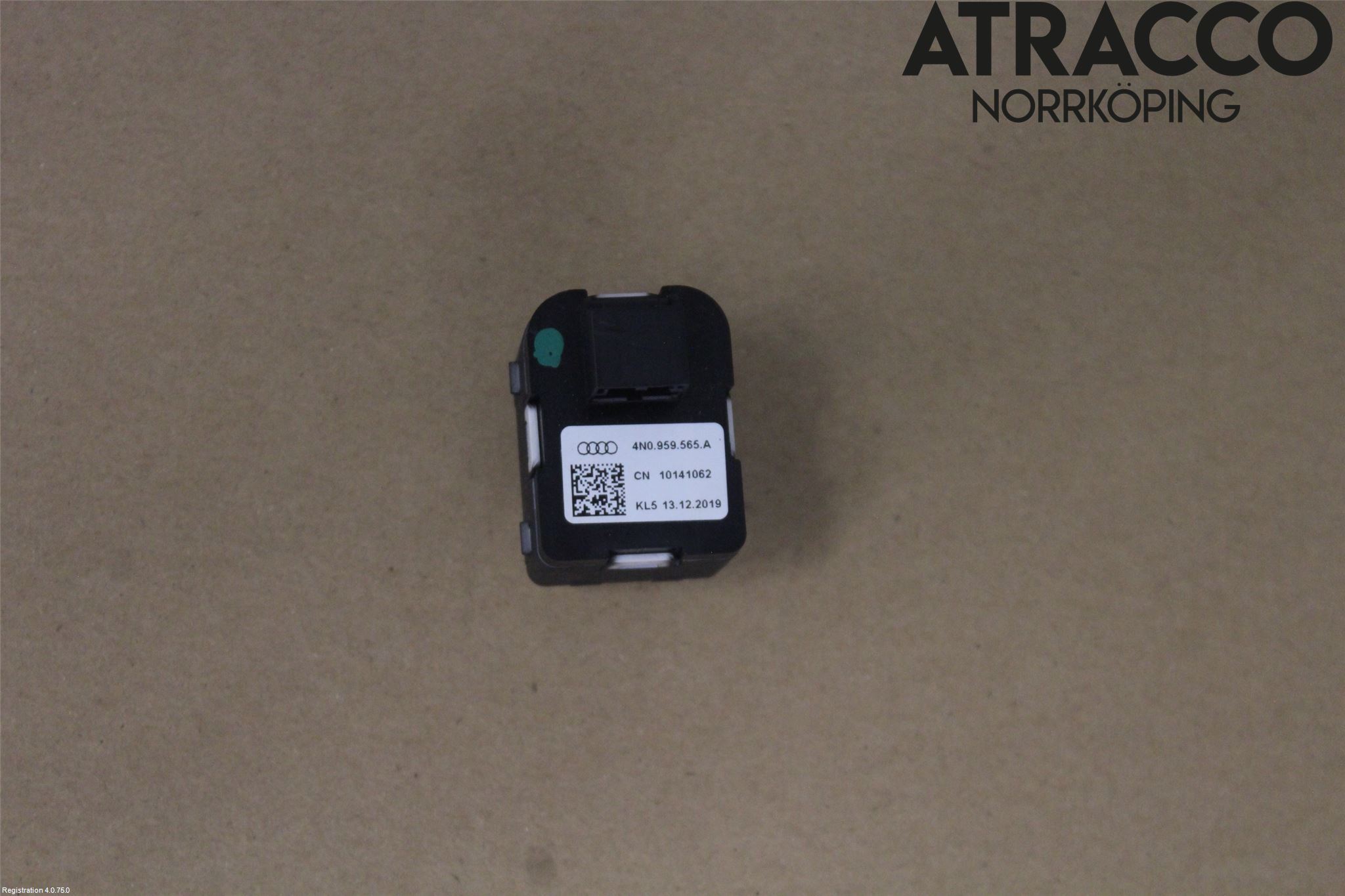 Audi A6 F2/C8 19- Strömställare Spegel