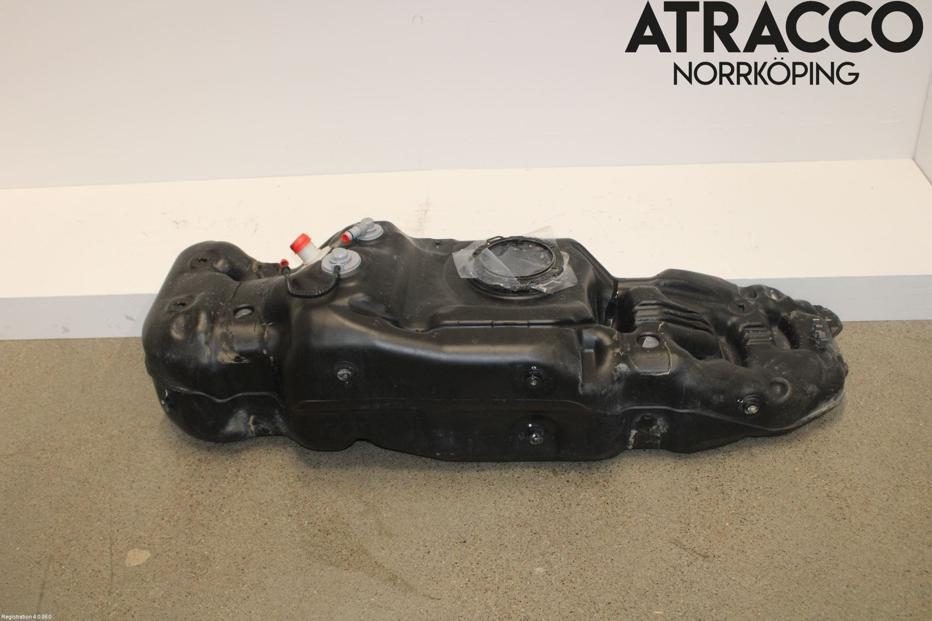 Toyota HILUX 16- Bränsletank Diesel