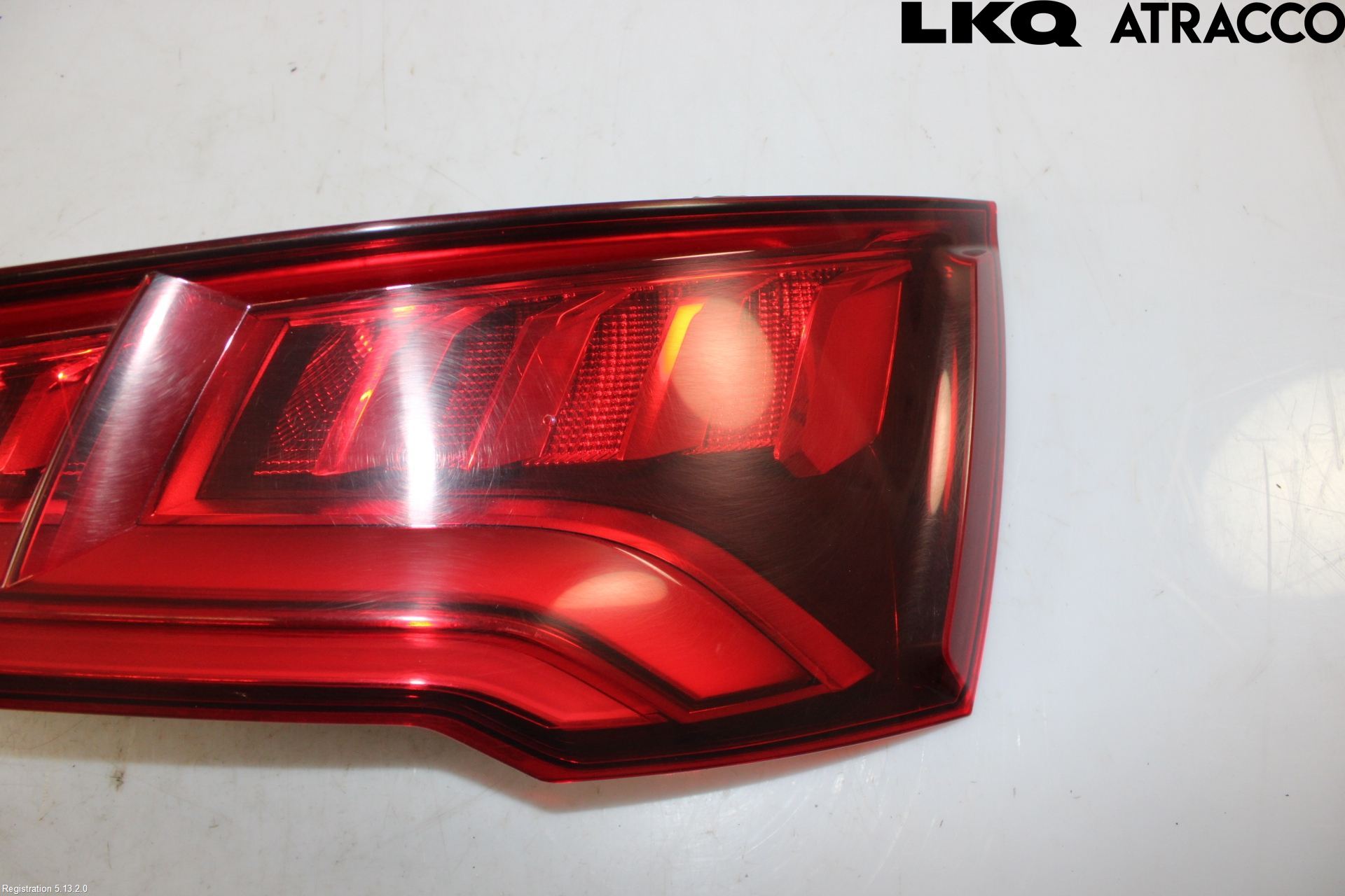 Audi Q5/SQ5 17- Bakljus Höger