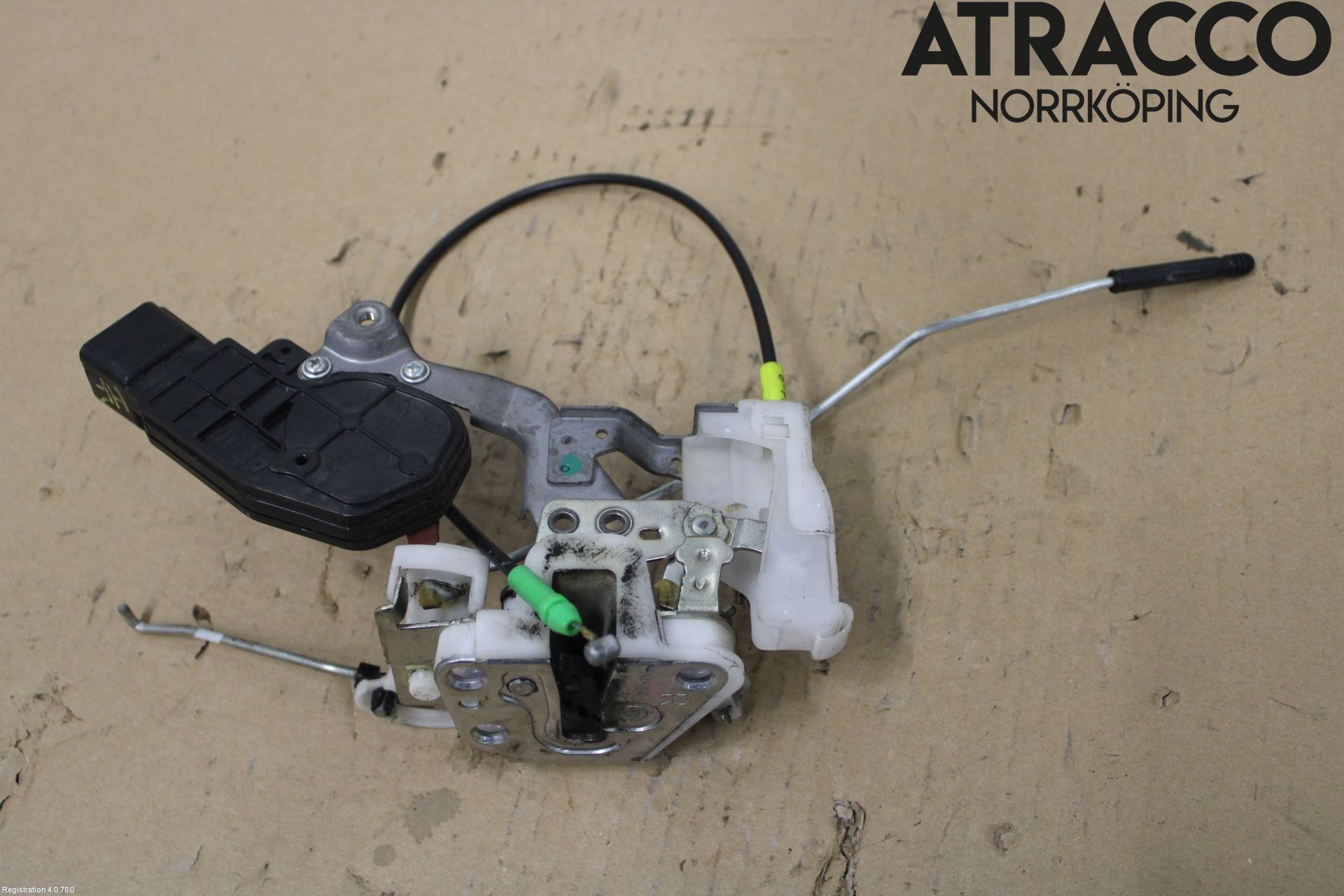 Peugeot 107 Låskista-Dörrlås