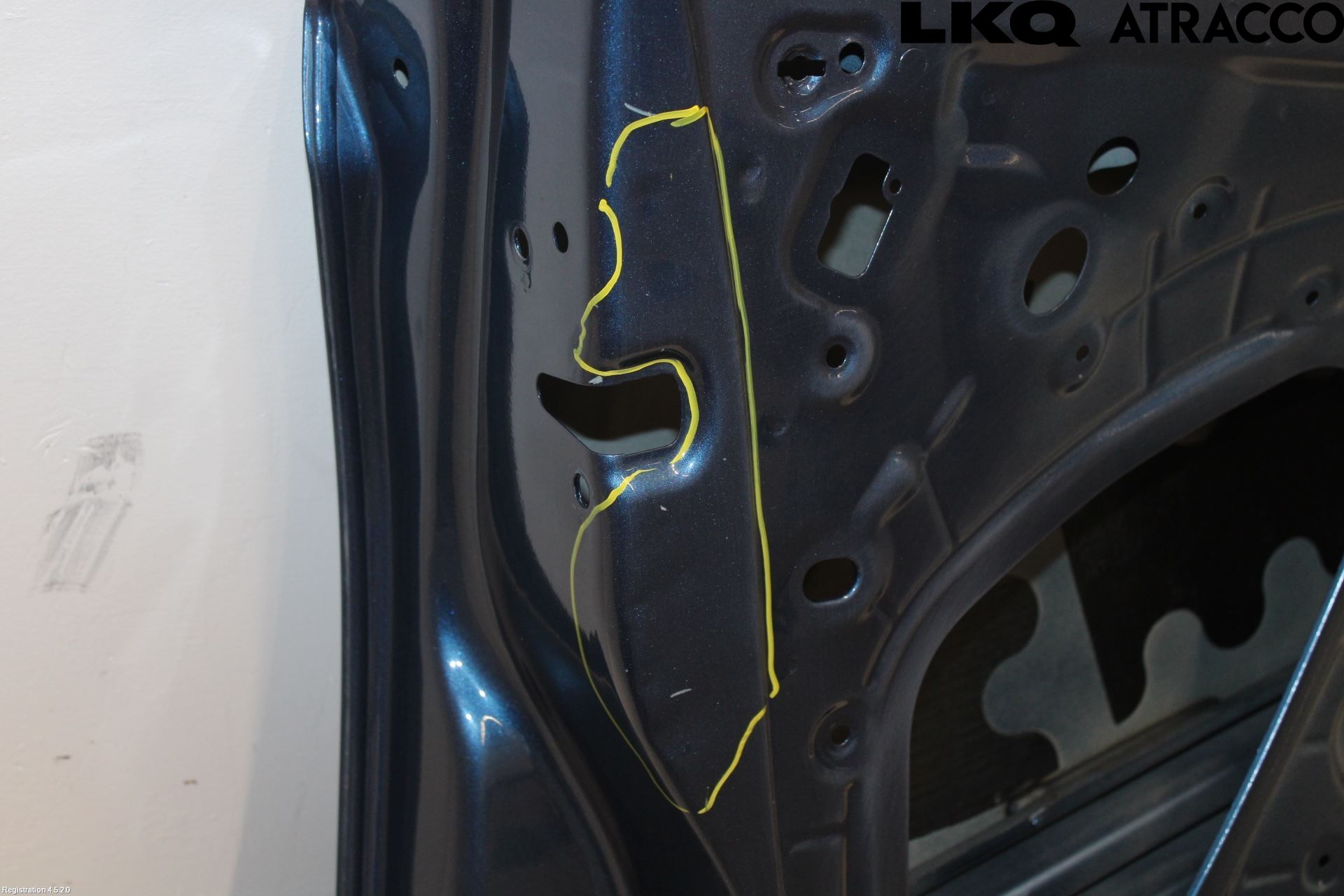 Volkswagen VW JETTA VI 11- Dörr Fram Vänster