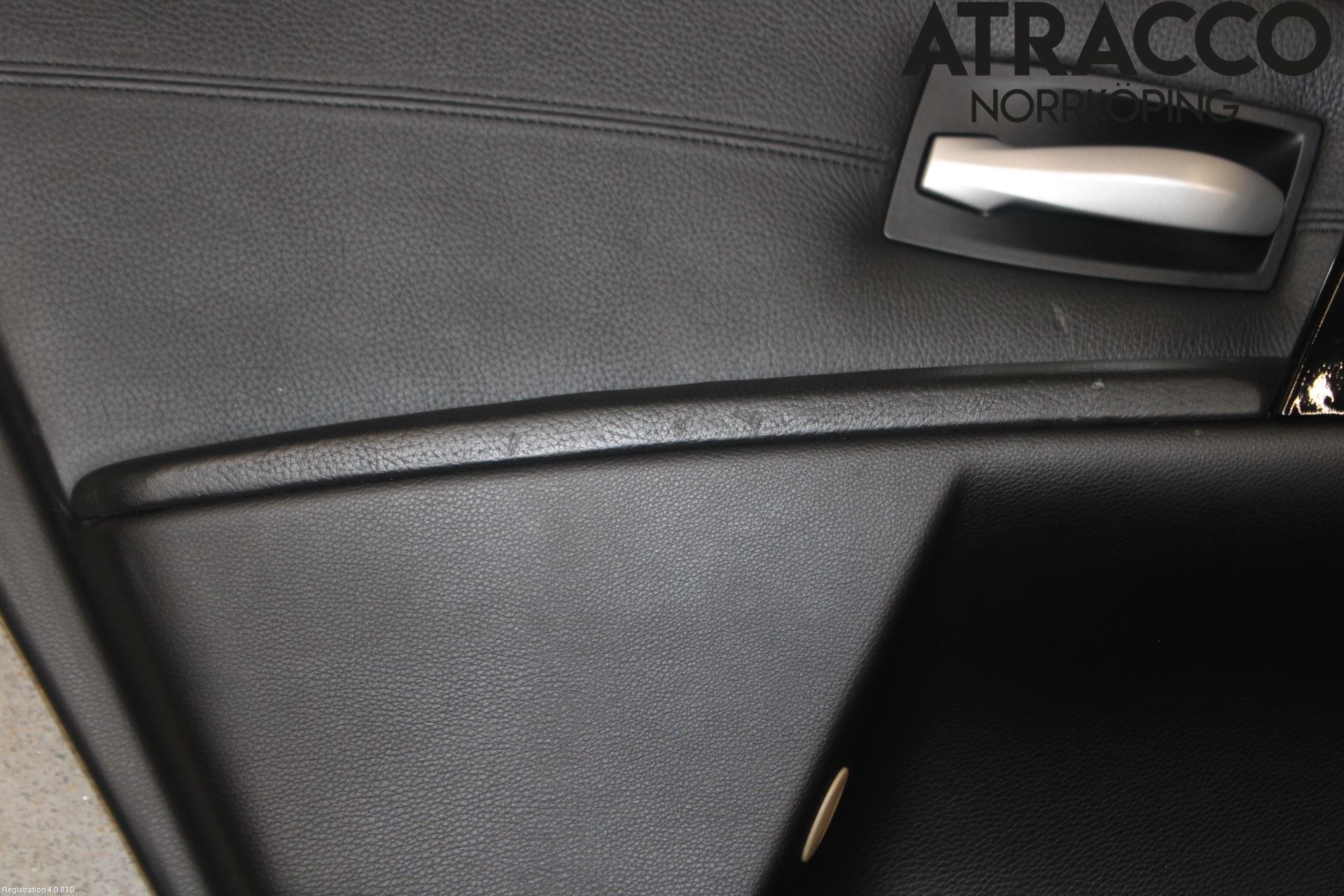 BMW 5 E60/61 Sed/Tou 02-10 Dörrklädsel Vä