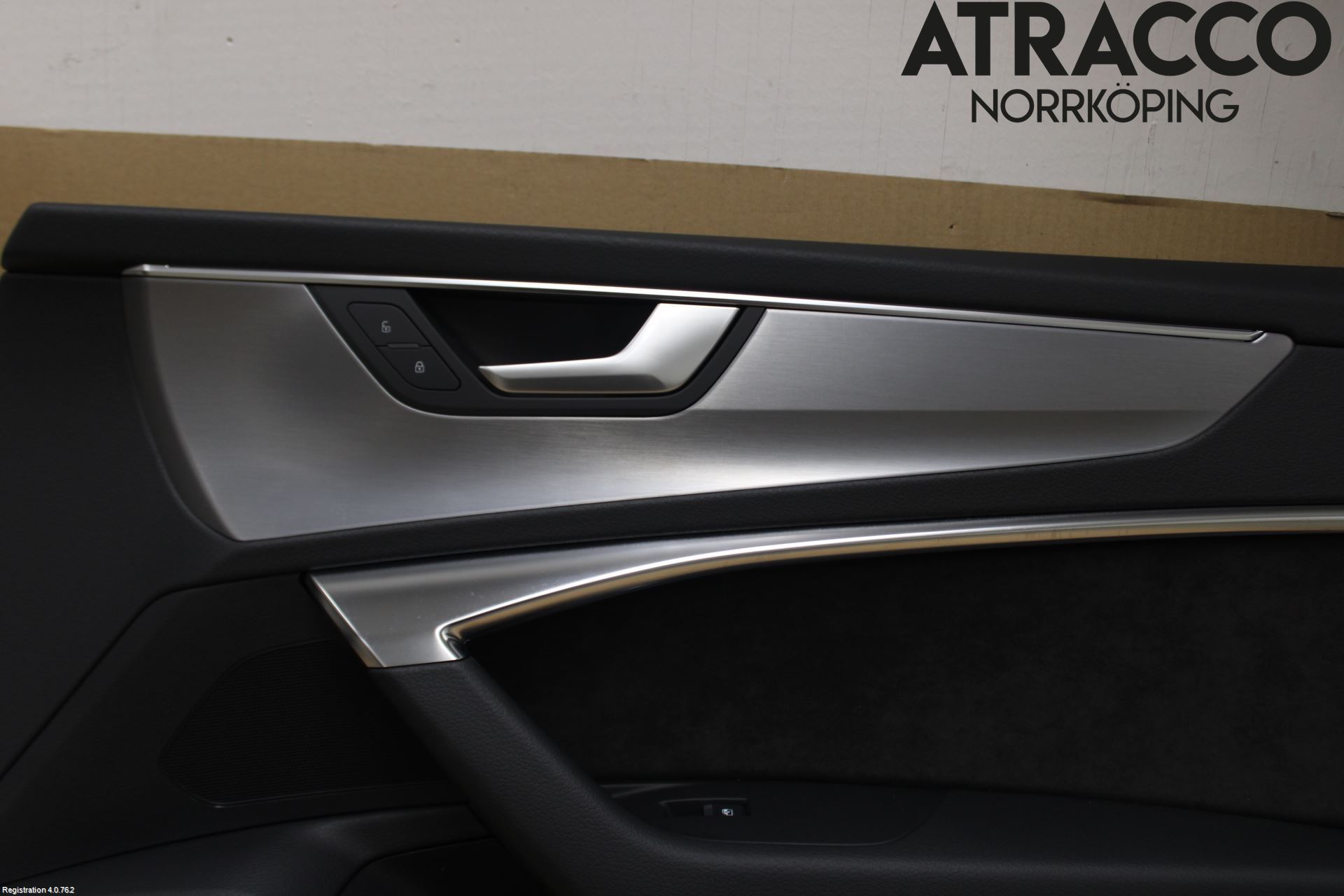 Audi A6 F2/C8 19- Dörrklädsel Hö