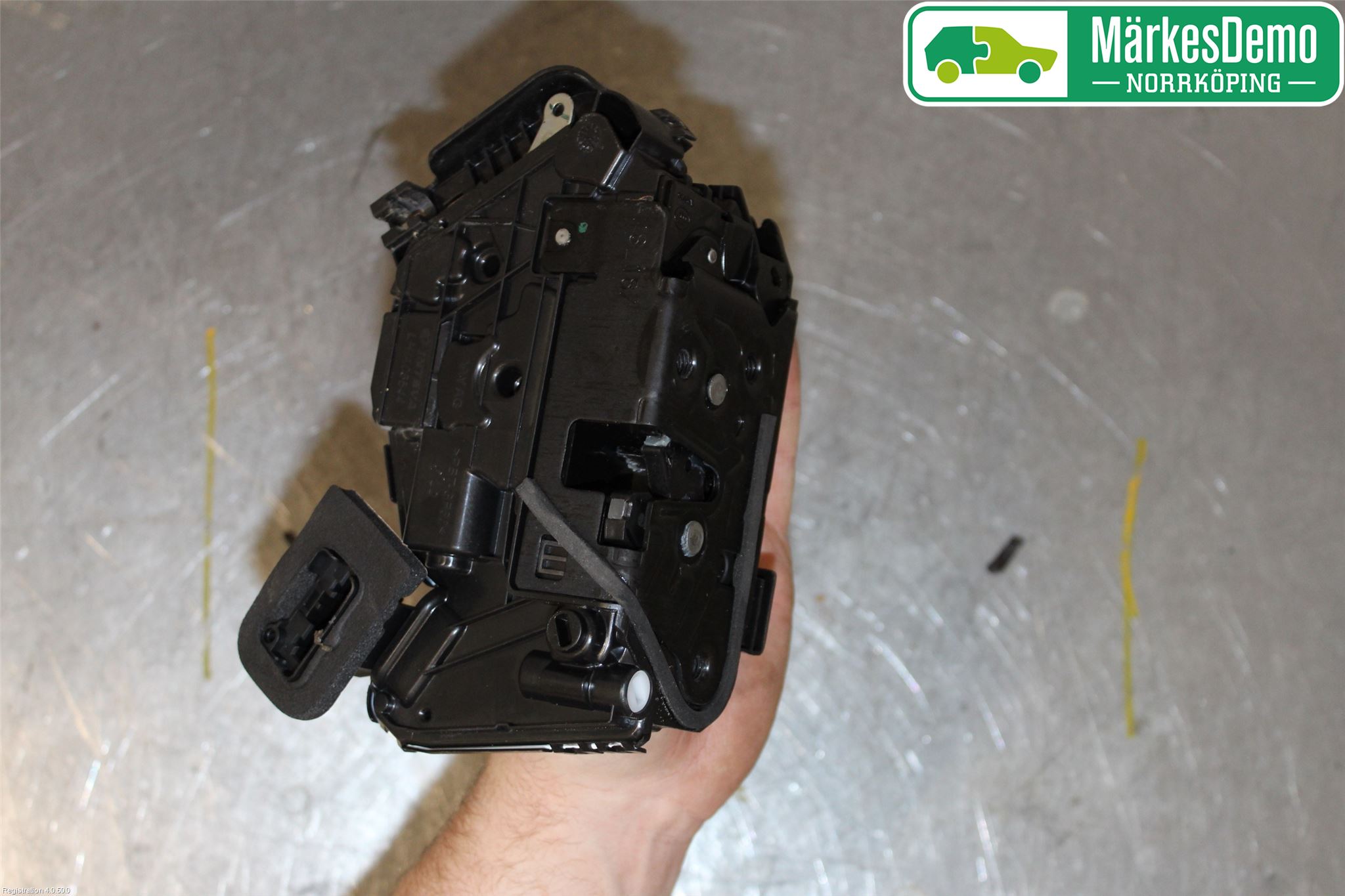 Volkswagen VW PASSAT 15-19 Låskista-Dörrlås