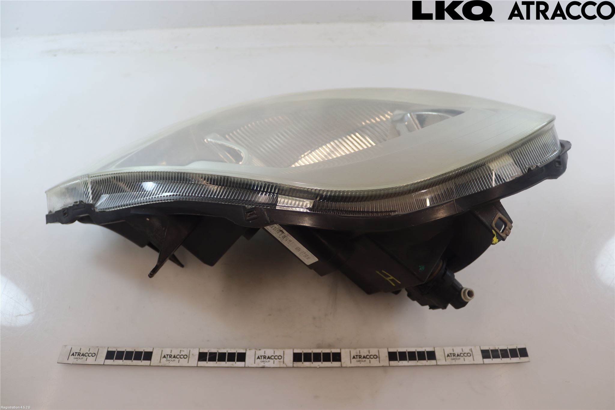 Opel VIVARO 01-14 Strålkastare Höger