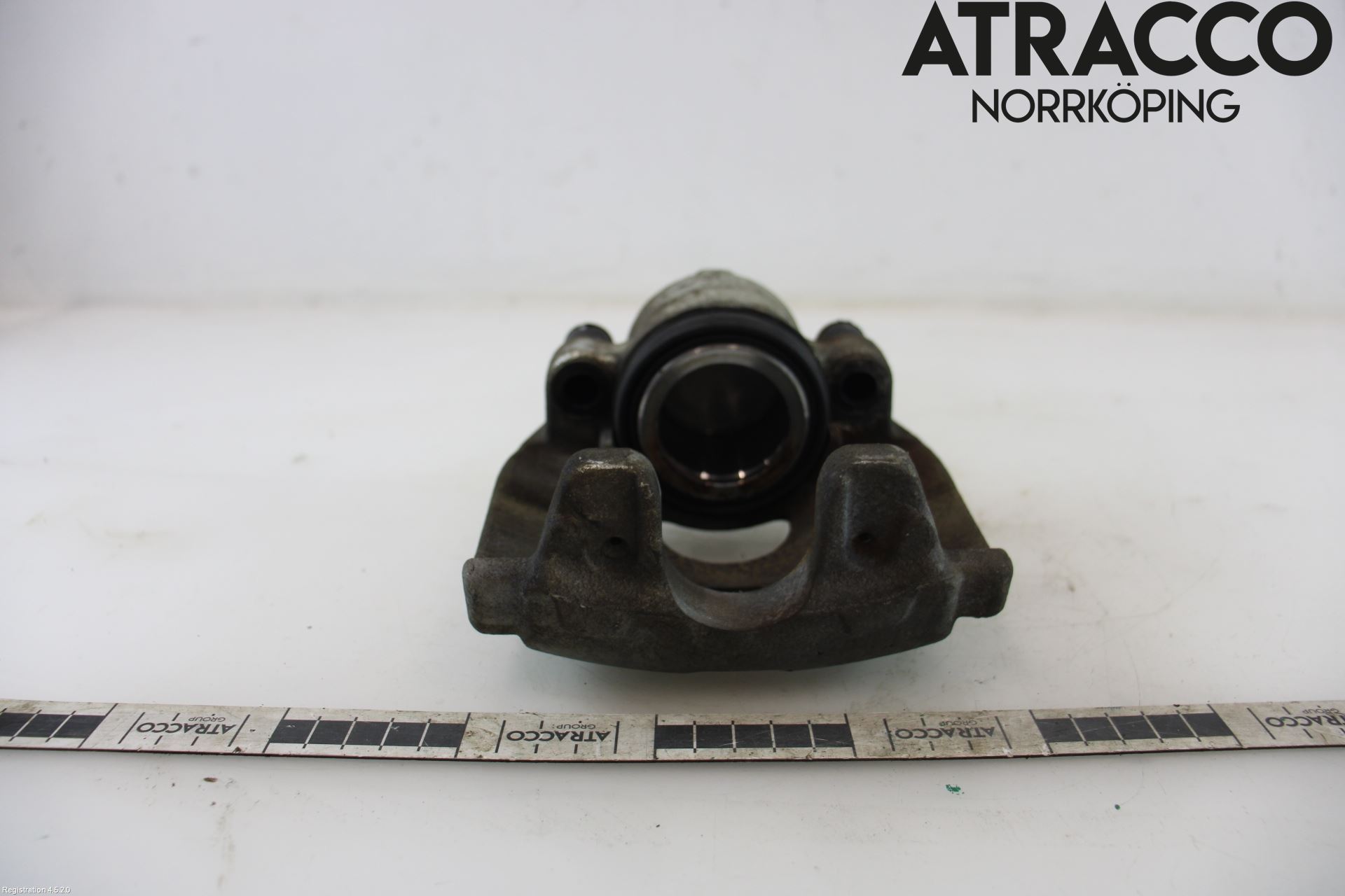 MG ZS EV 20- Bromsok Fram Vänster