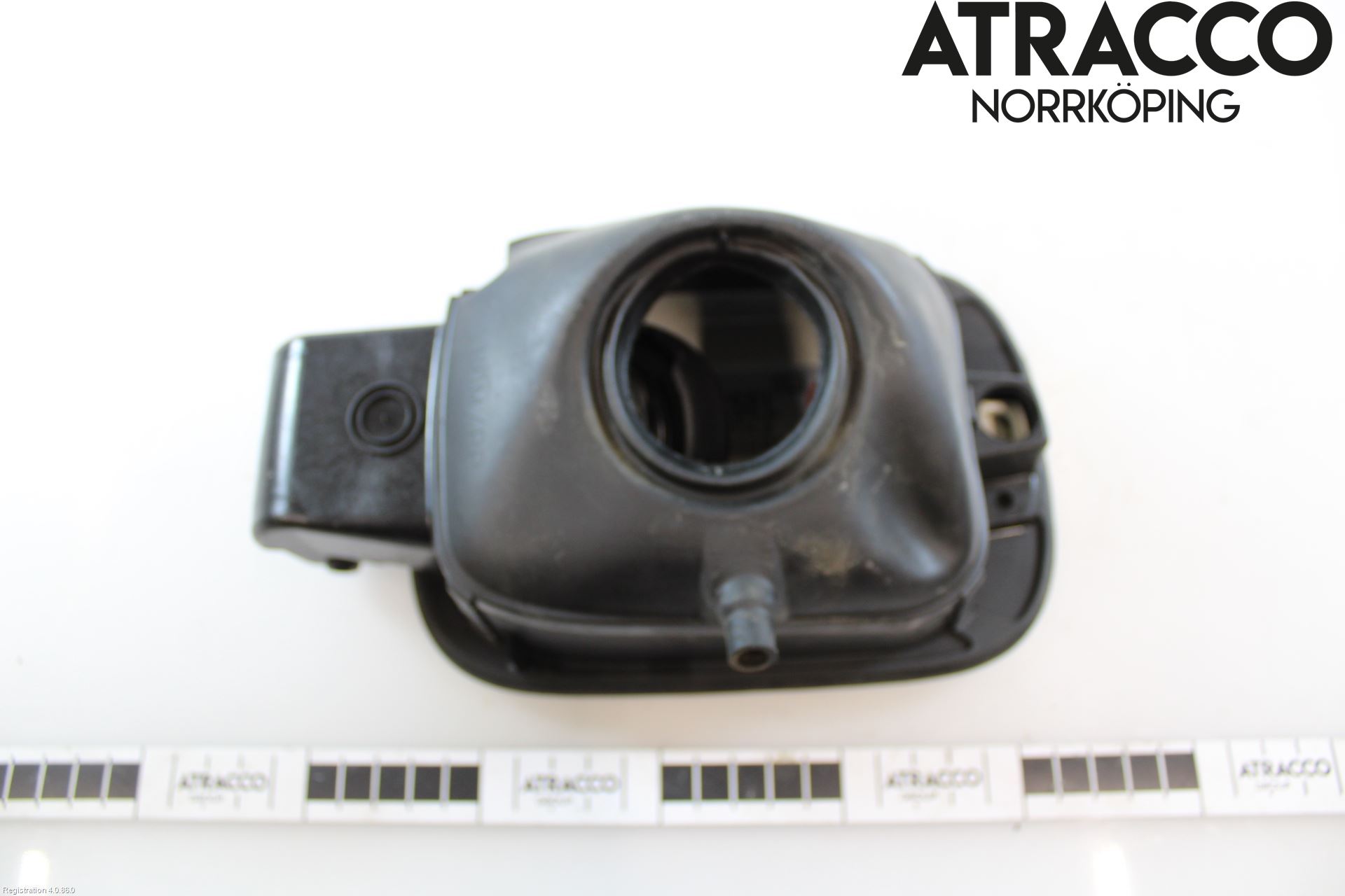 Volkswagen VW GOLF V 04-09 Tanklucka