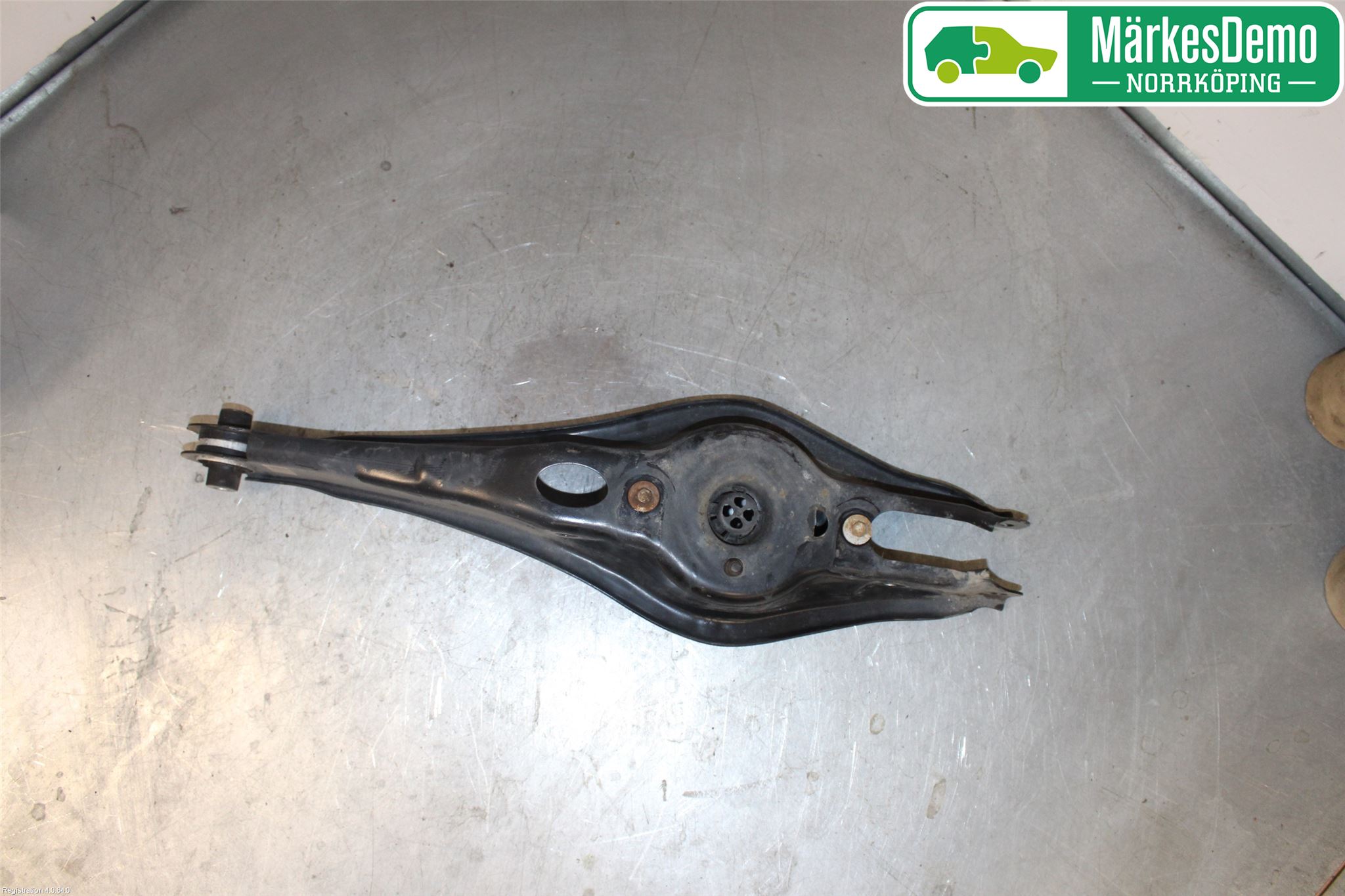 Audi A3/S3 8V 13-20 Bärarm Bak Höger