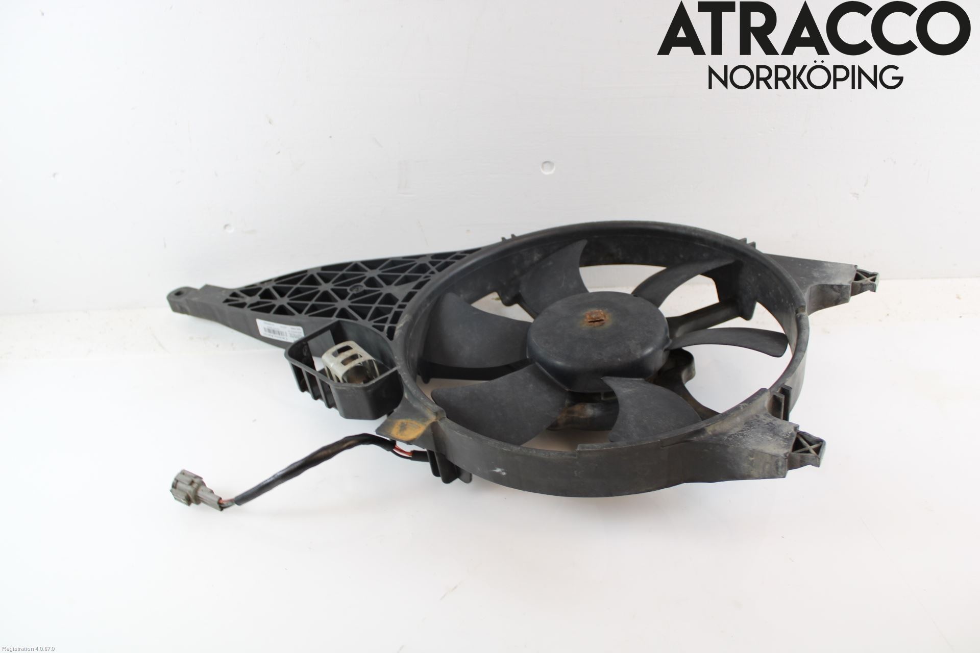 Nissan NAVARA 05-16 Kylfläkt El