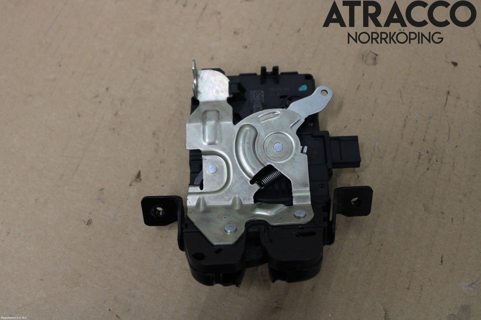 Jaguar E-PACE 17- Låskista Baklucka