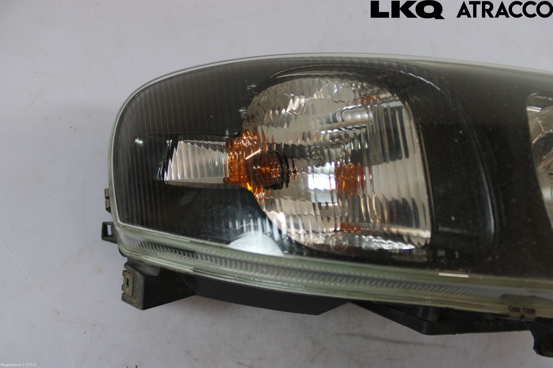Volvo V70 00-04 Strålkastare Höger