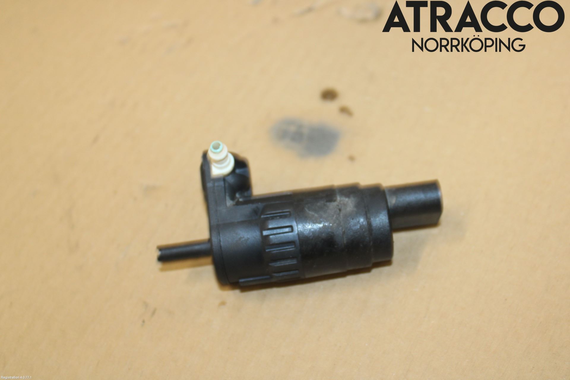 Volkswagen VW GOLF VI 09-13 Spolarpump Vindruta