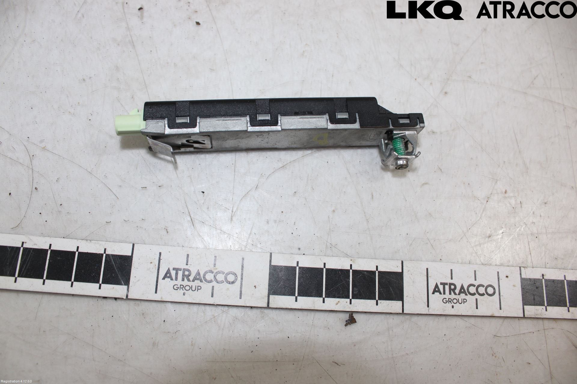 Volkswagen VW TIGUAN 24- Antennförstärkare