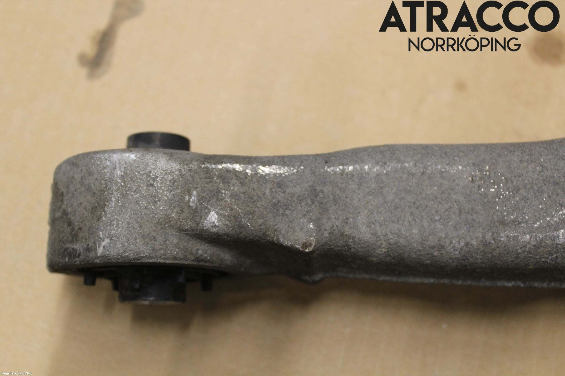 Audi A8/S8 4E  02-09 Bärarm Bak Vänster