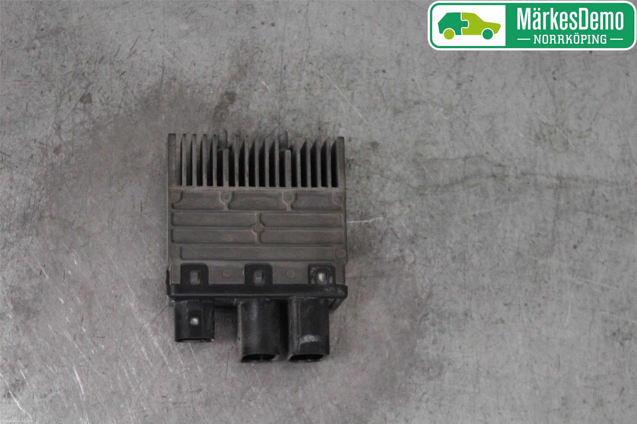 Audi A4/S4 05-07 Relä Kylfläkt