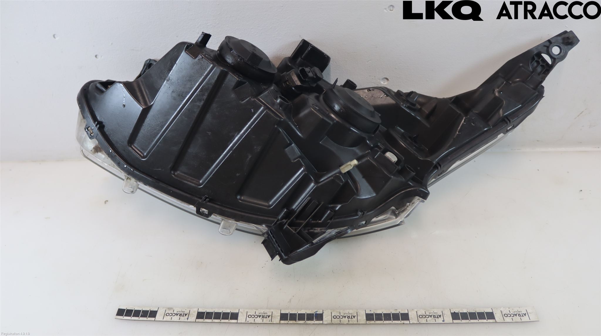 Peugeot PEUGOT 208 16-19 Strålkastare Höger