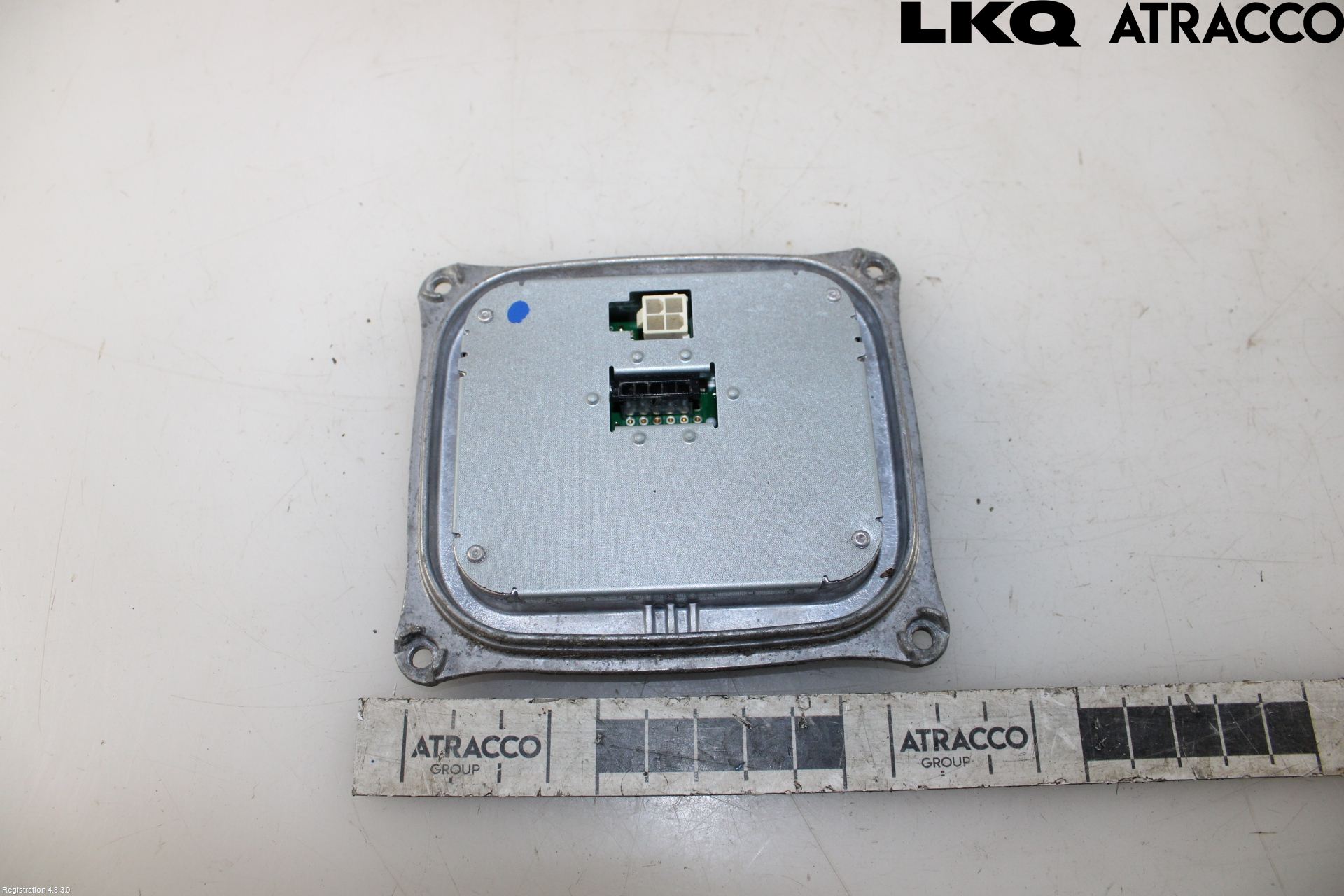 Audi A4 ALLROAD 09-16 Styrenhet Strålkastare