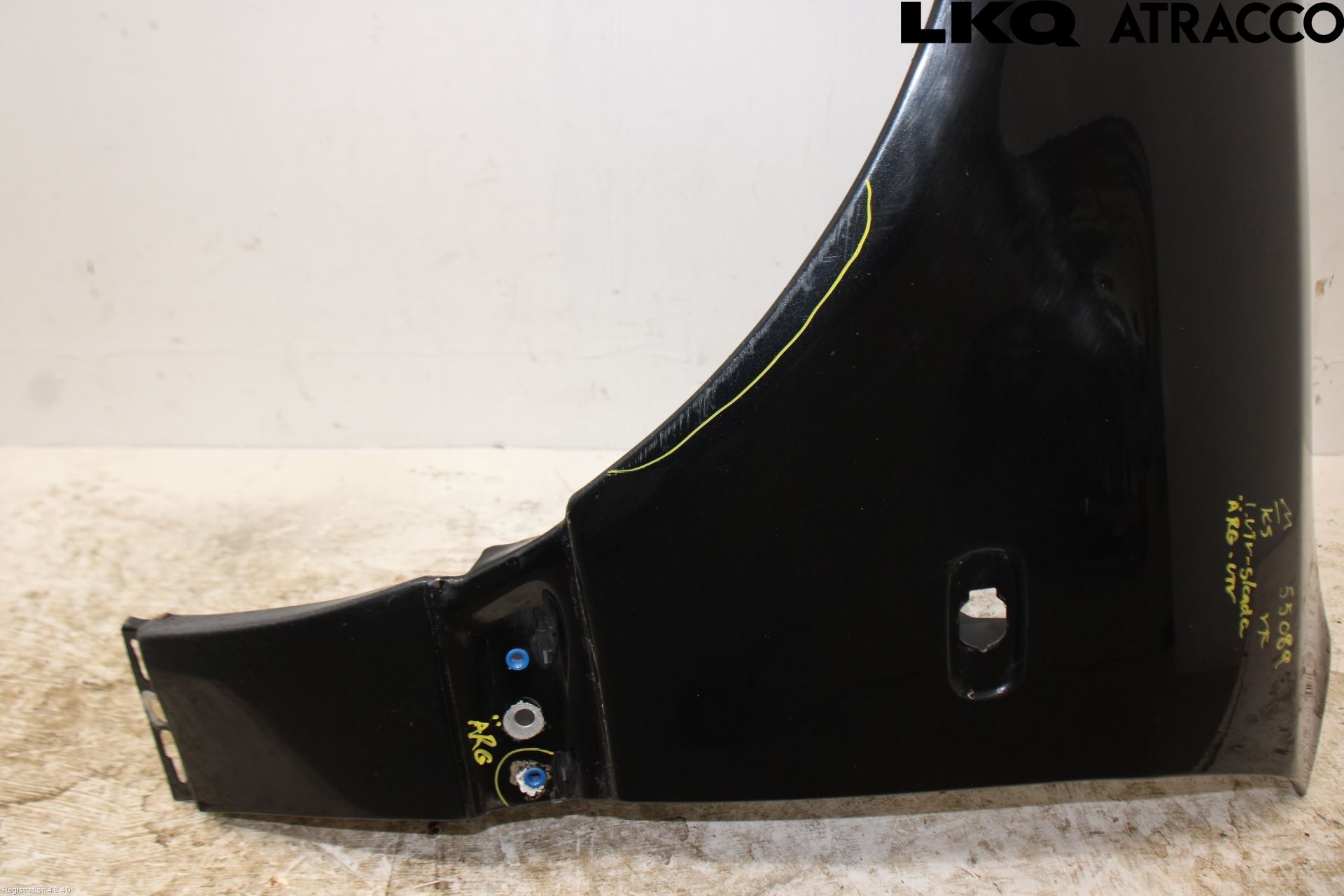 Audi A8/S8 4D 94-02 Skärm Fram Vänster