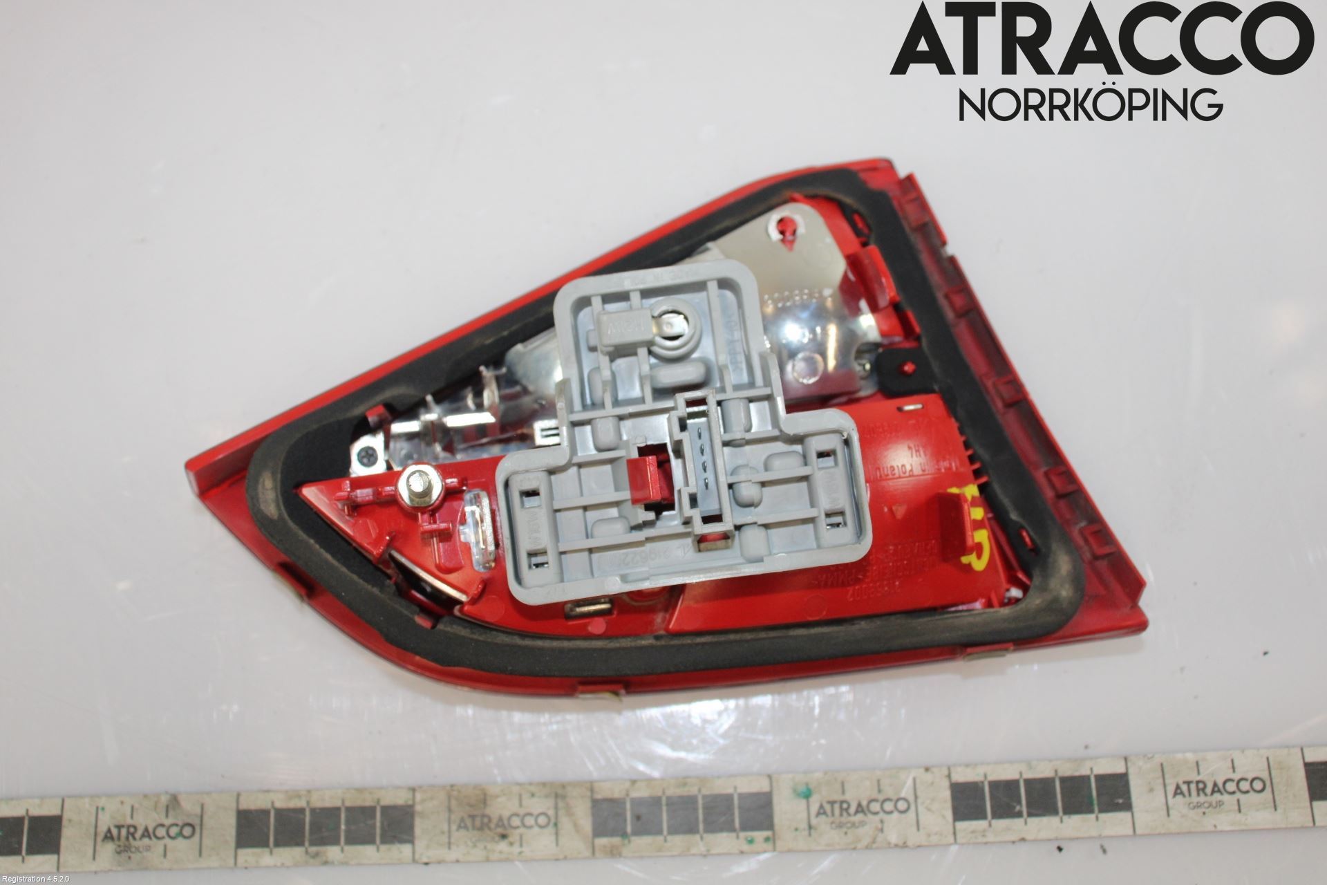 Audi A4/S4 08-11 Bakljus Lucka Hö