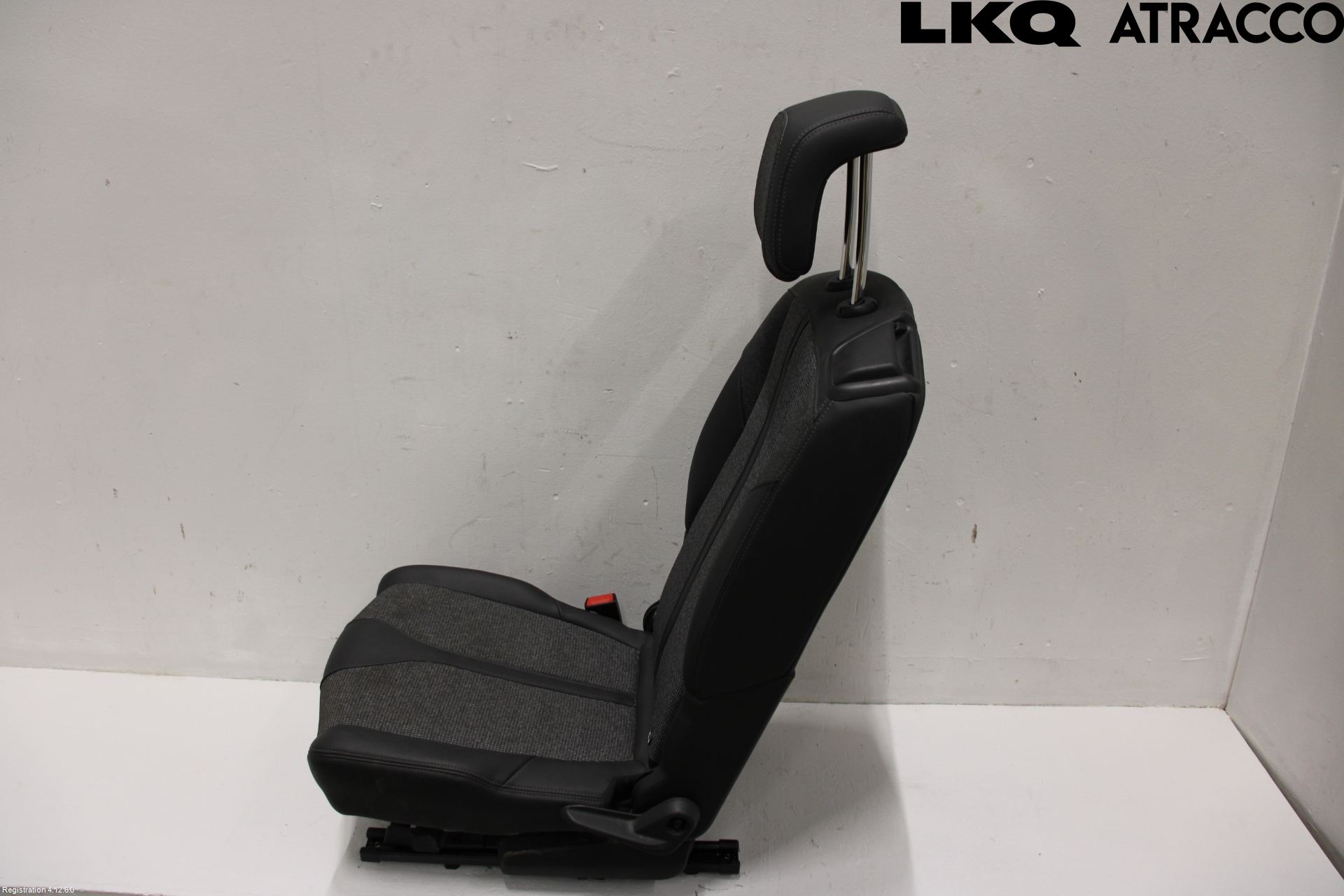 Peugeot 5008 17-24 Inredning Stol Bak