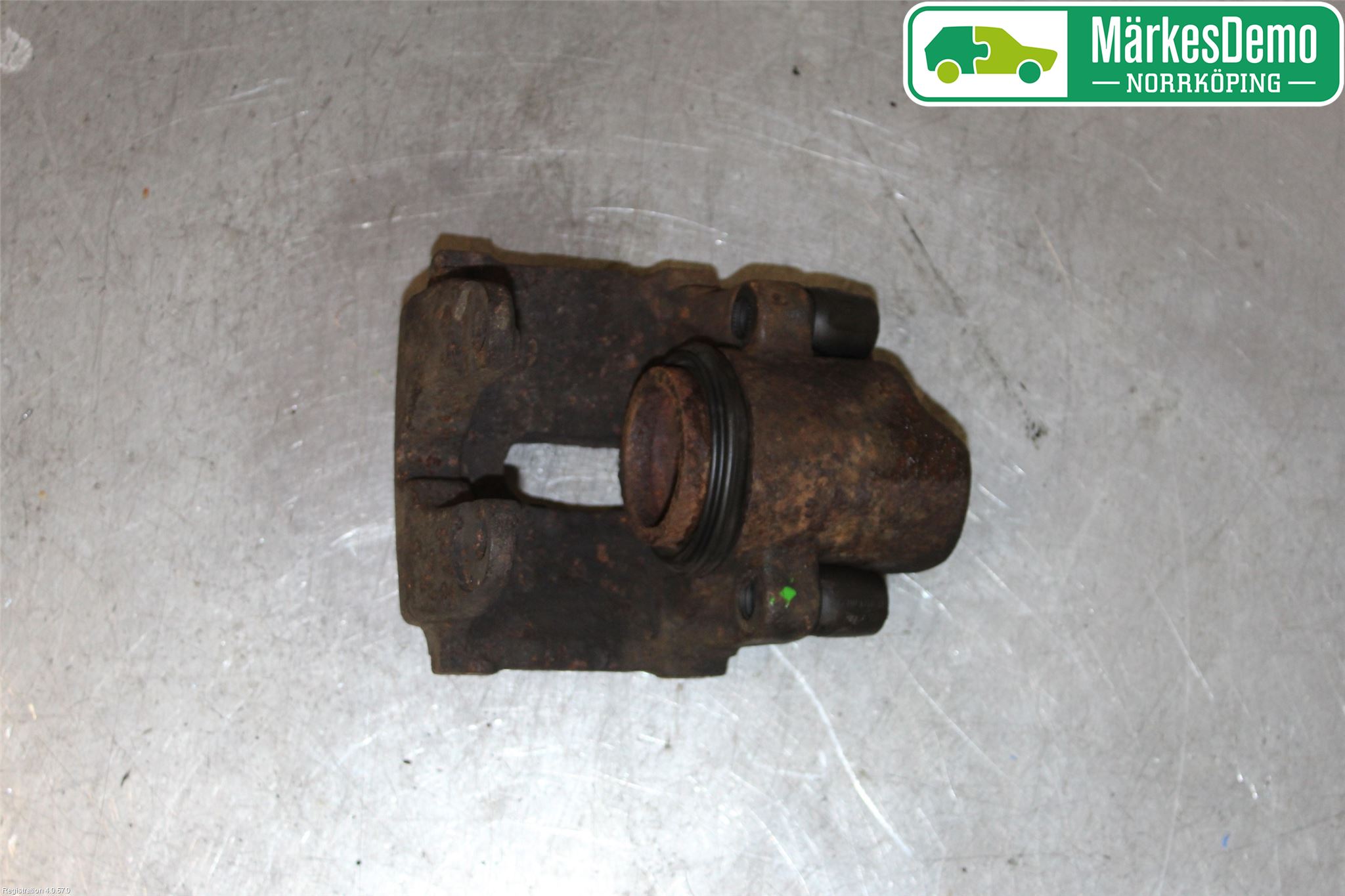 BMW X5 E53     99-06 Bromsok Fram Höger