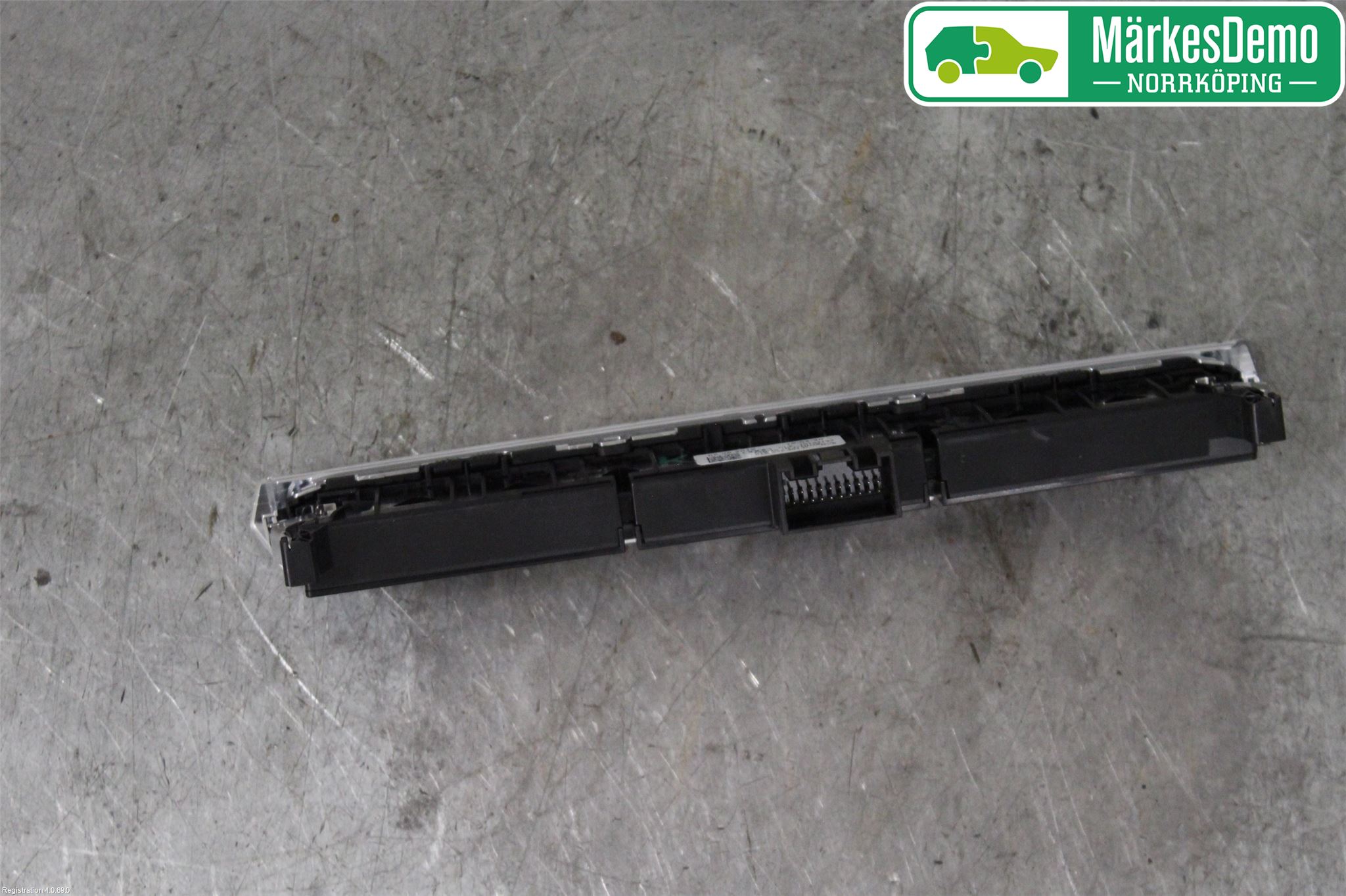 Audi Q2/SQ2 17- Strömställare Multifunktion