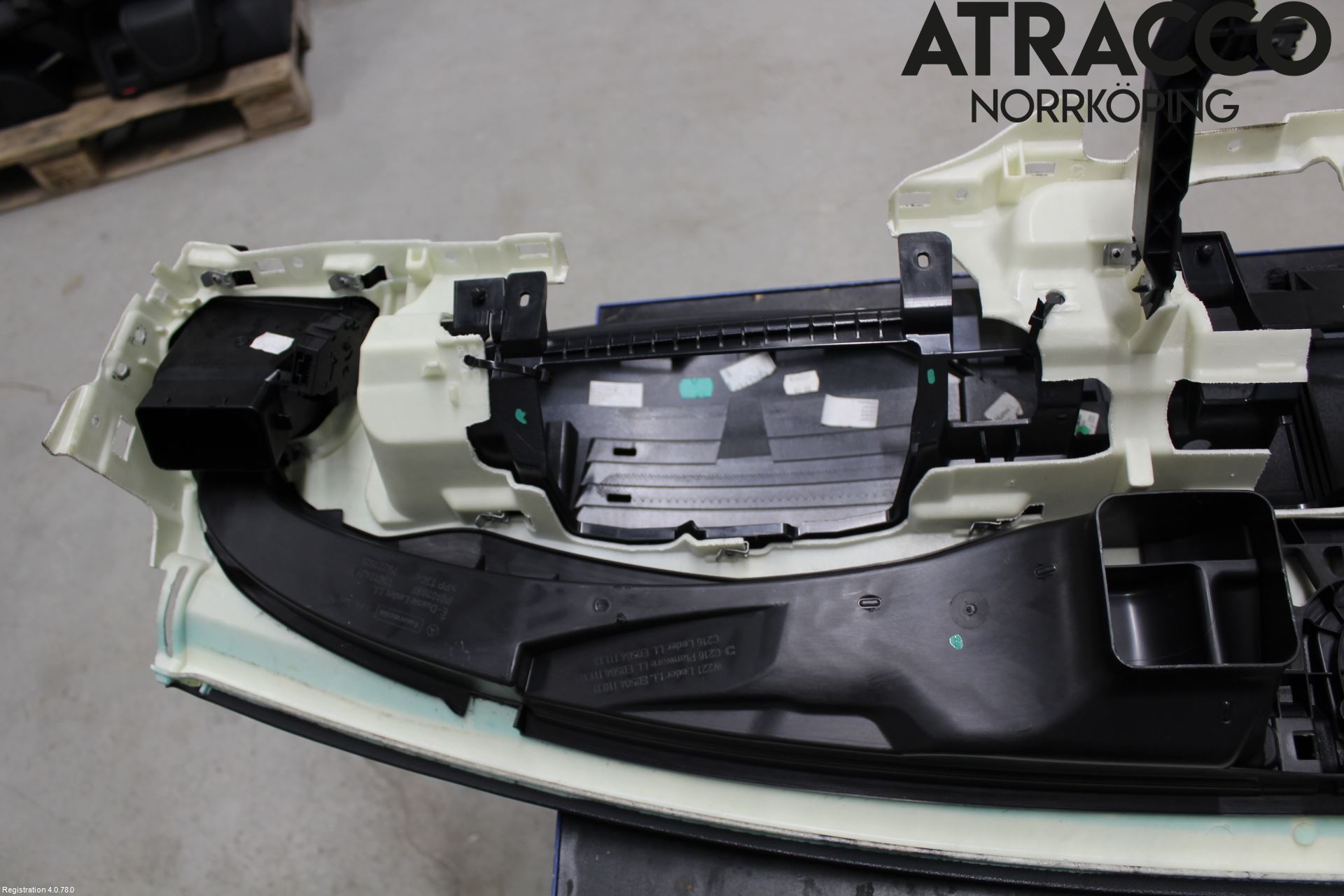 Mercedes-Benz MB S-KLASS (W221) 05-13 Instrumentbräda