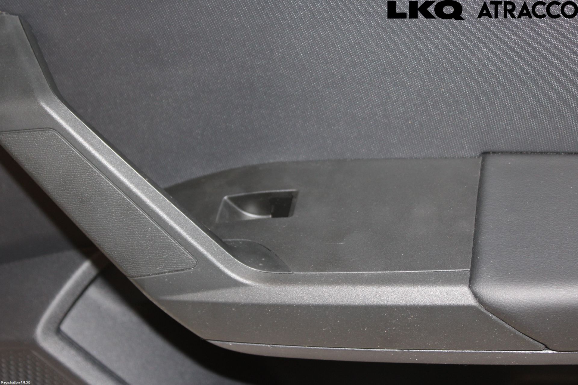 Seat LEON 20- Dörrklädsel Hö