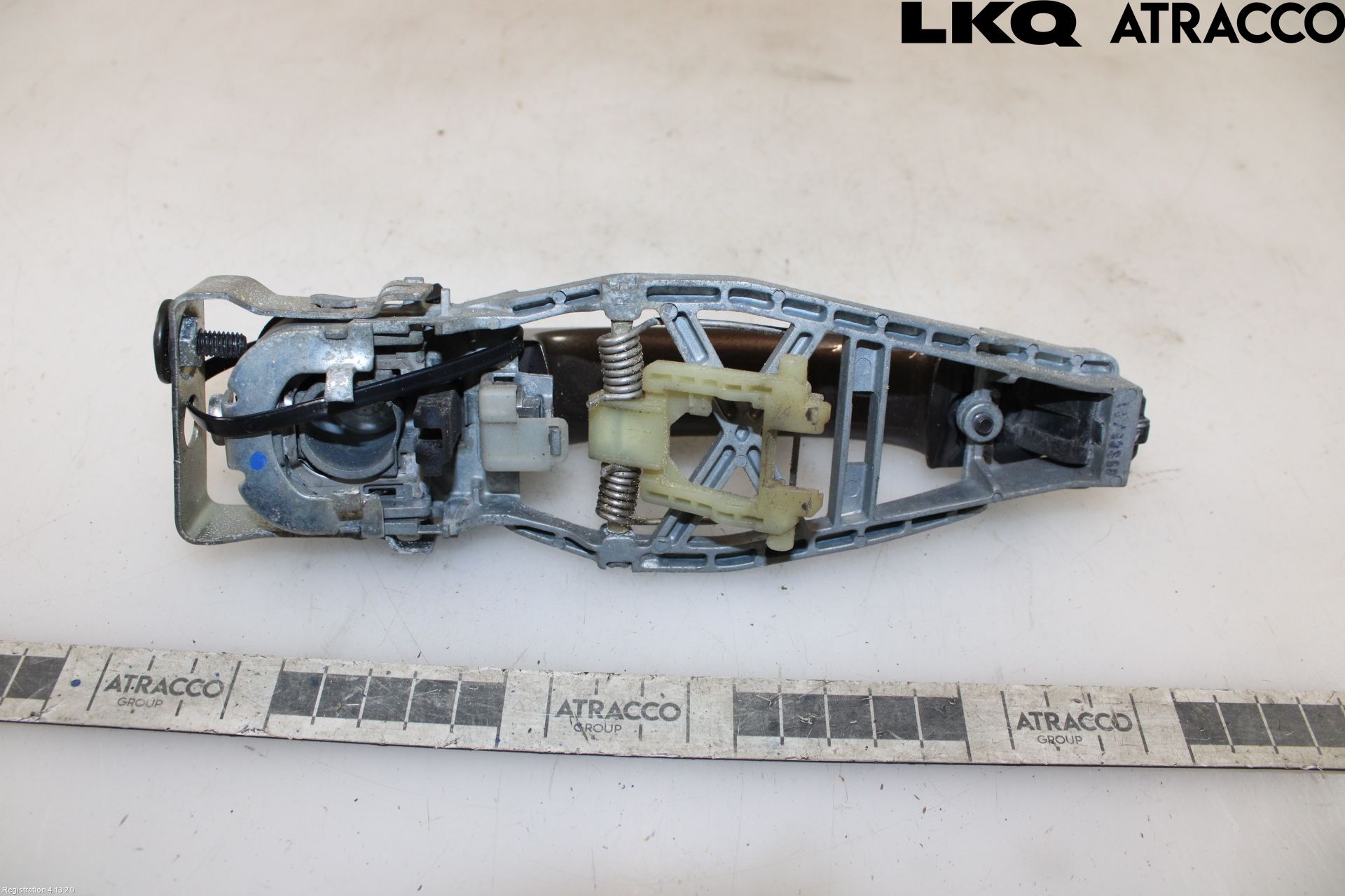 Volkswagen VW TOURAN 10-15 Dörrhandtag Yttre Hö