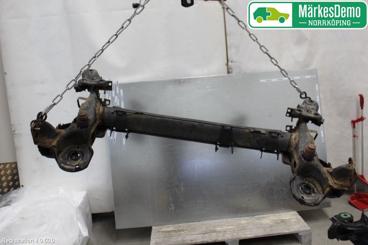 Peugeot 208 12-15 Bakaxel