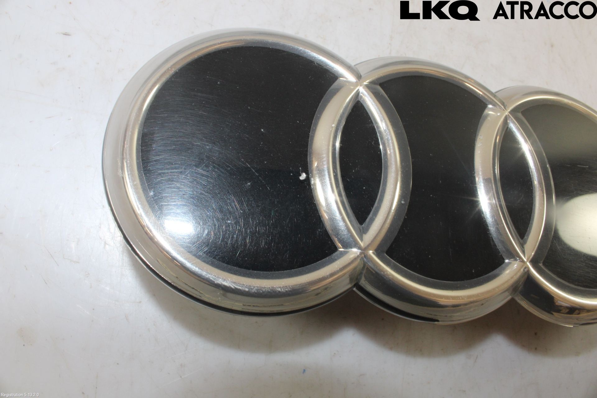 Audi Q4 E-TRON FZ 22- Emblem