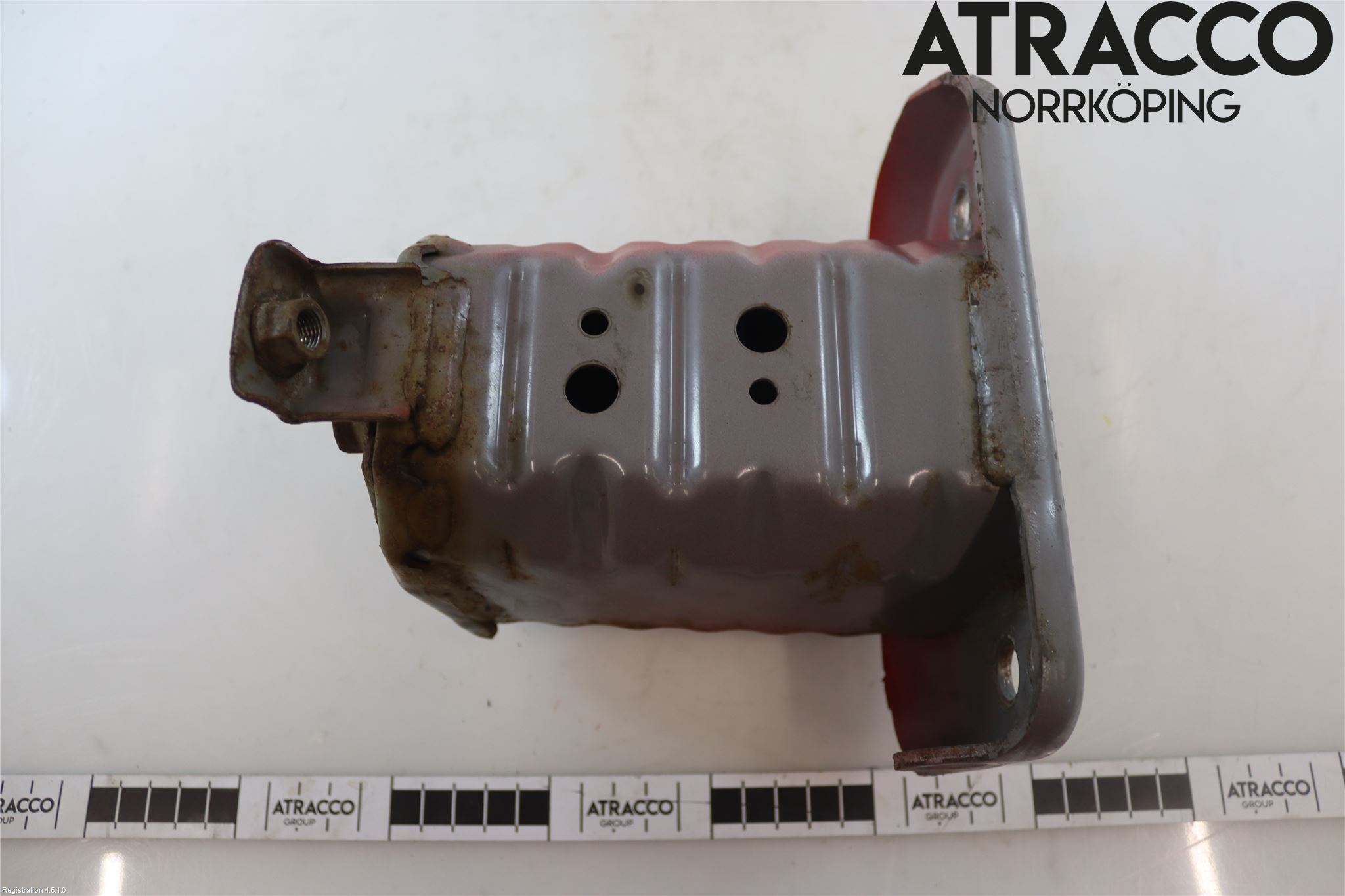 Toyota YARIS XP130 12-14 Stötfångarbärjärn Fram