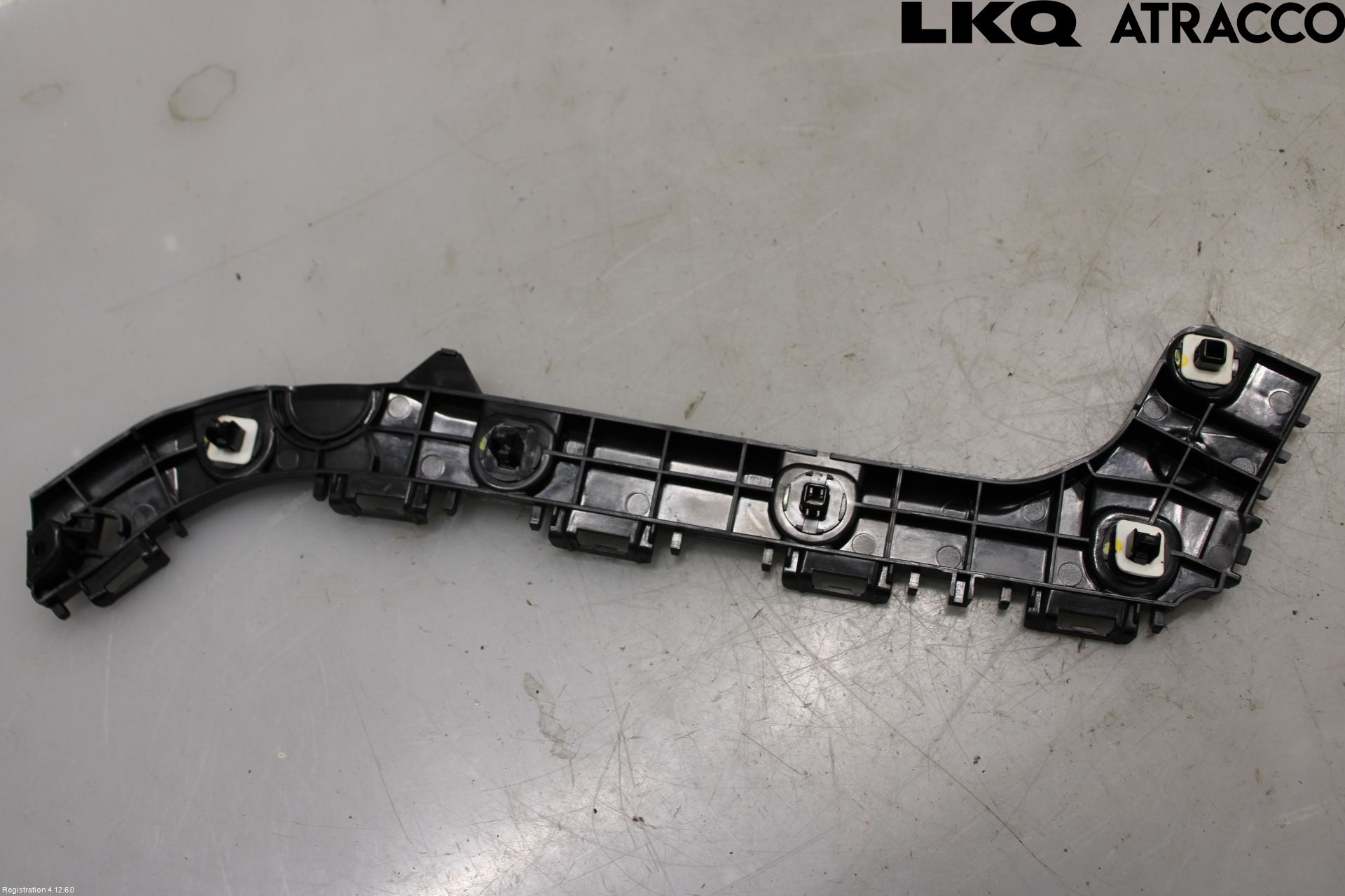 Toyota COROLLA 19- Stötfångarfäste Bak Vä