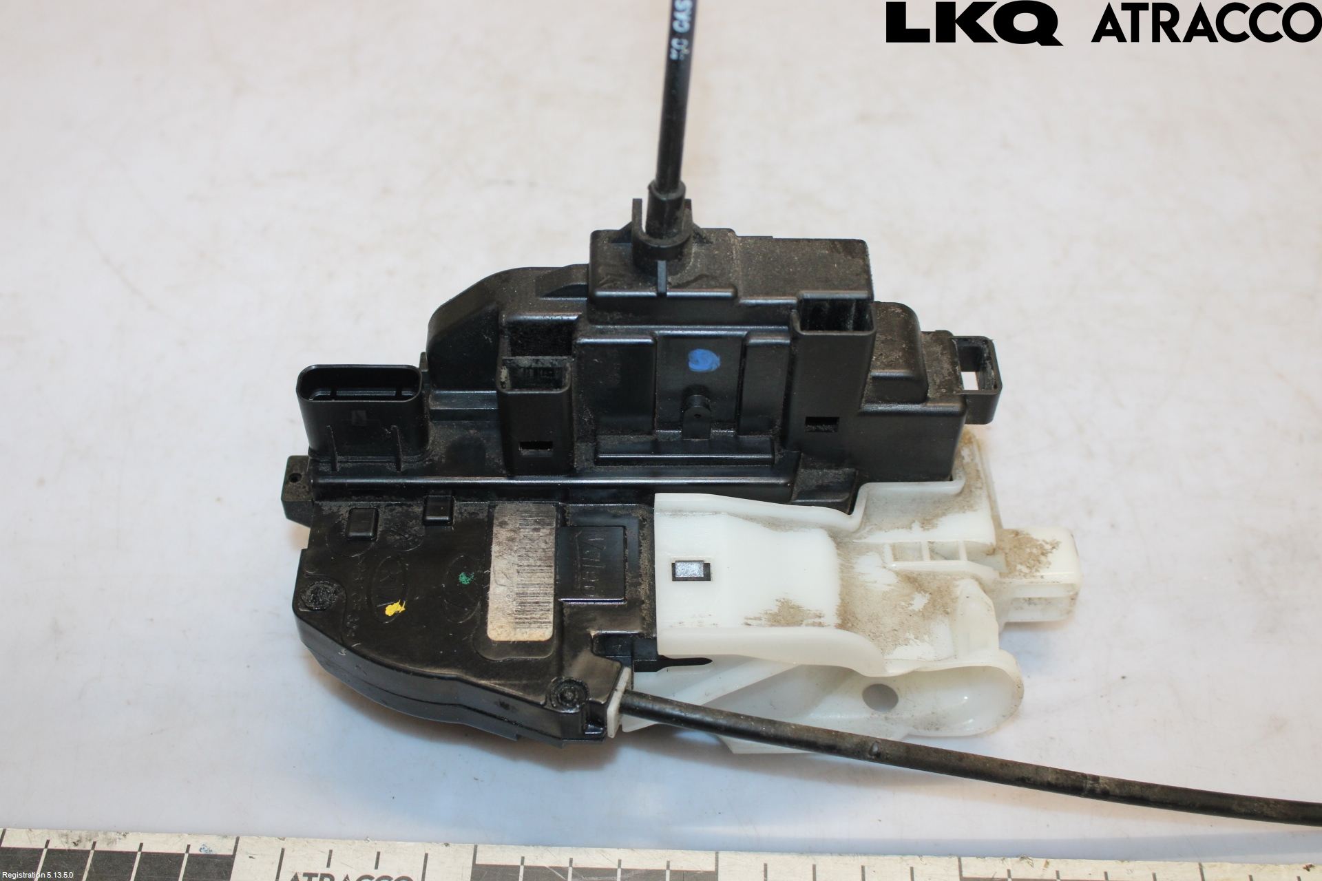Kia CEED 06-12 Låskista-Dörrlås